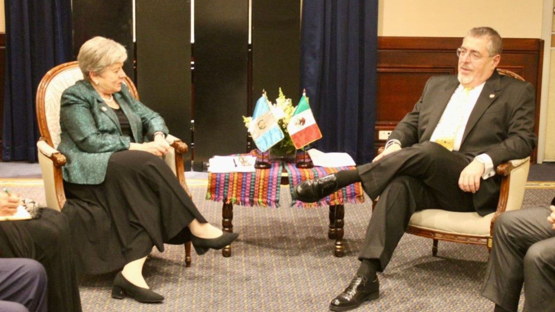 Alicia Bárcena se Reúne con Presidente Electo de Guatemala, Bernardo Arévalo
