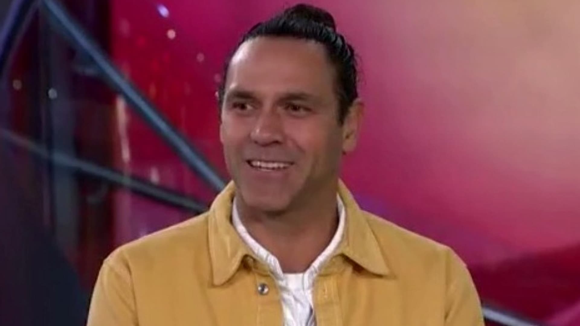 'Me Llamó la Selva, Se Abrió mi Tercer Ojo': Valentino Lanús