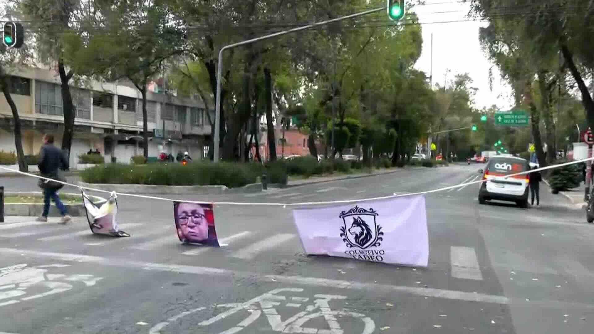 Manifestantes Bloquean por Más de Seis Horas la Fiscalía Capitalina en Río de la Loza, CDMX