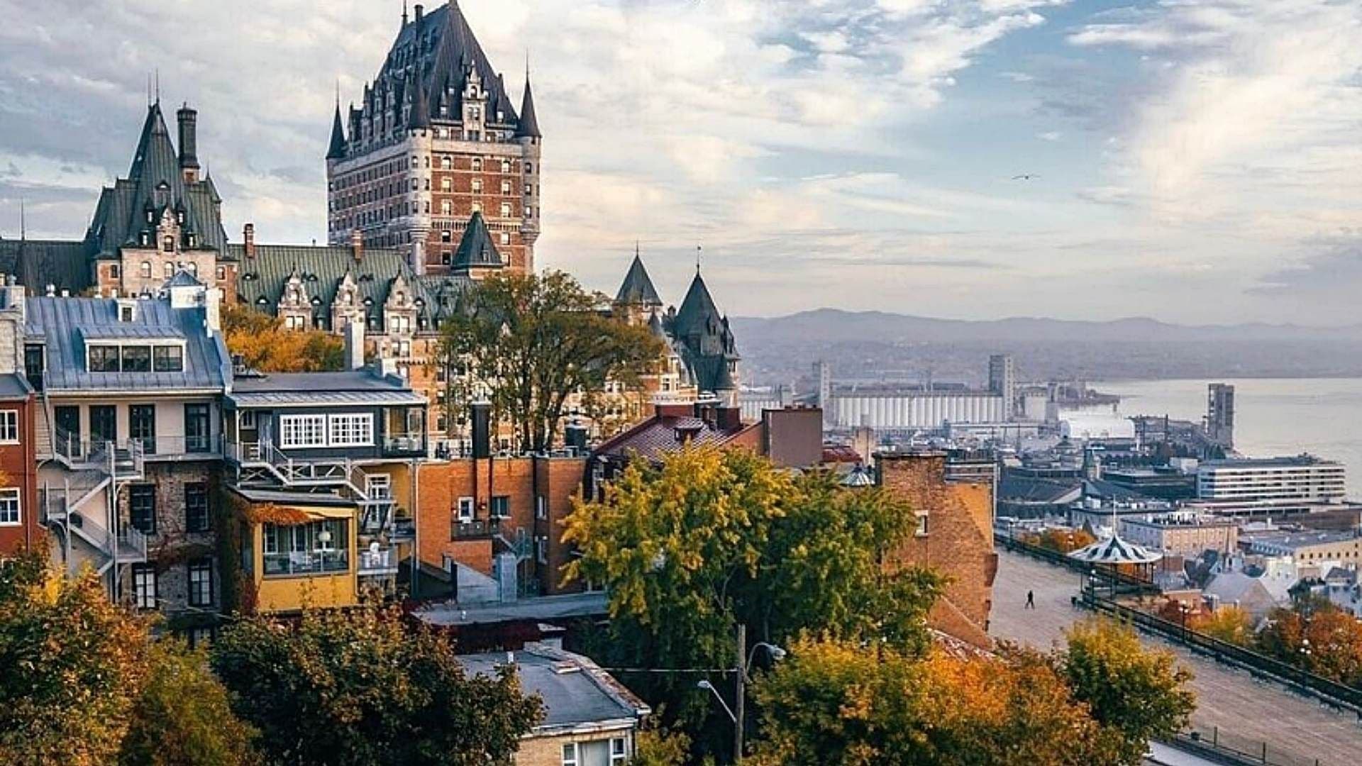 Gobierno de Quebec Pide a Canadá Imponer Visa a Mexicanos para Entrar al País