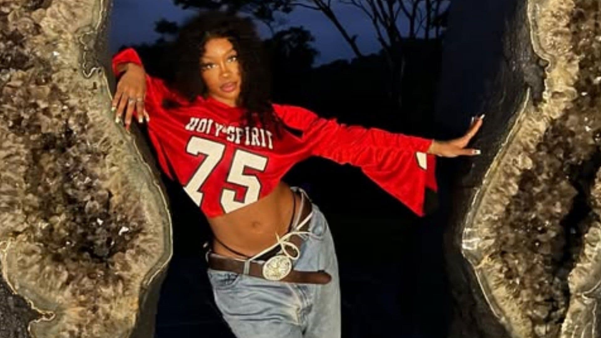 Super Bowl 2025: Conoce a Sza, Estrella que se Sumará a Kendrick Lamar en Show de Medio Tiempo