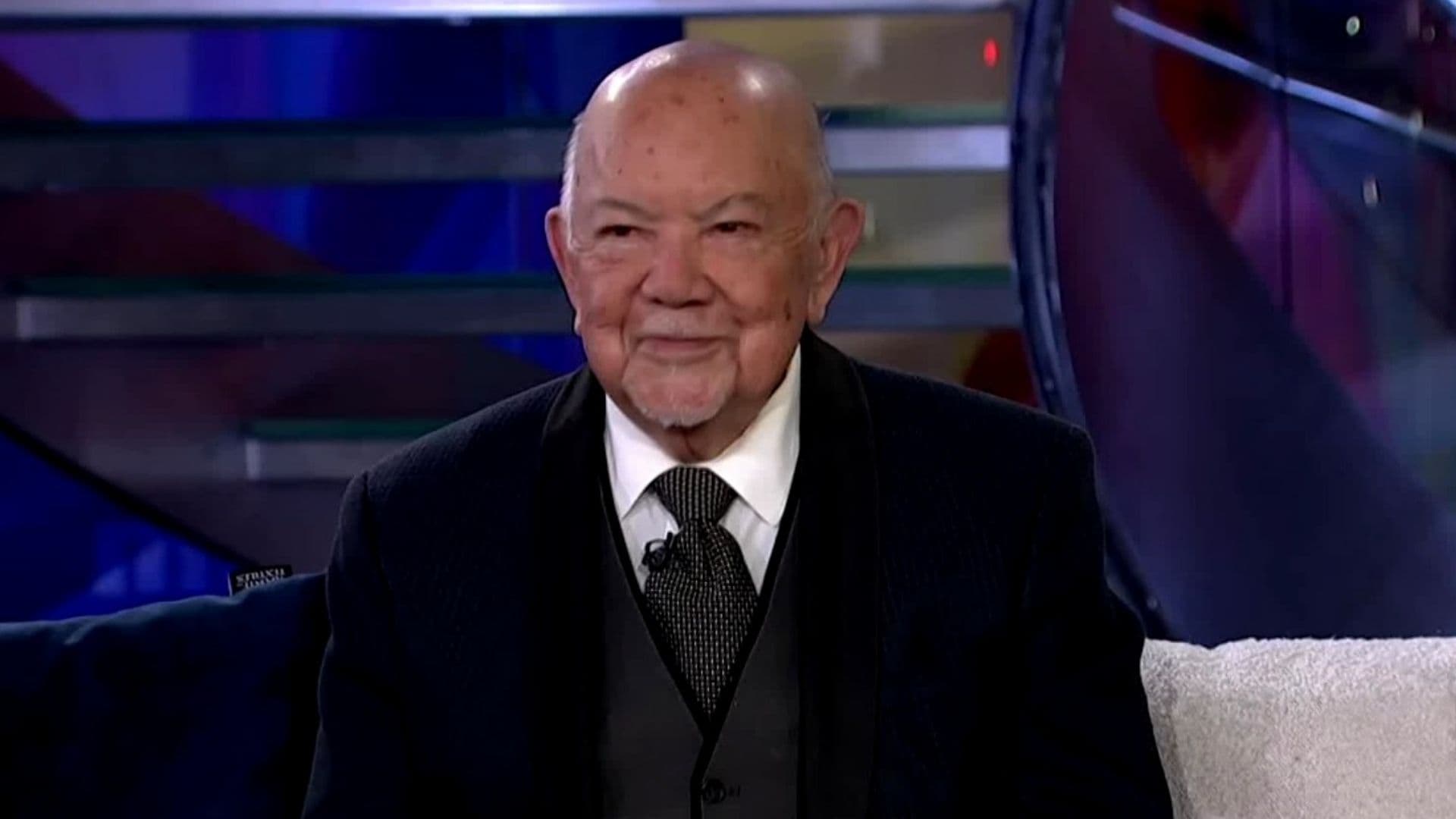 Con 95 Años, Sergio Corona Estrena Nueva Temporada de 'Como Dice el Dicho'