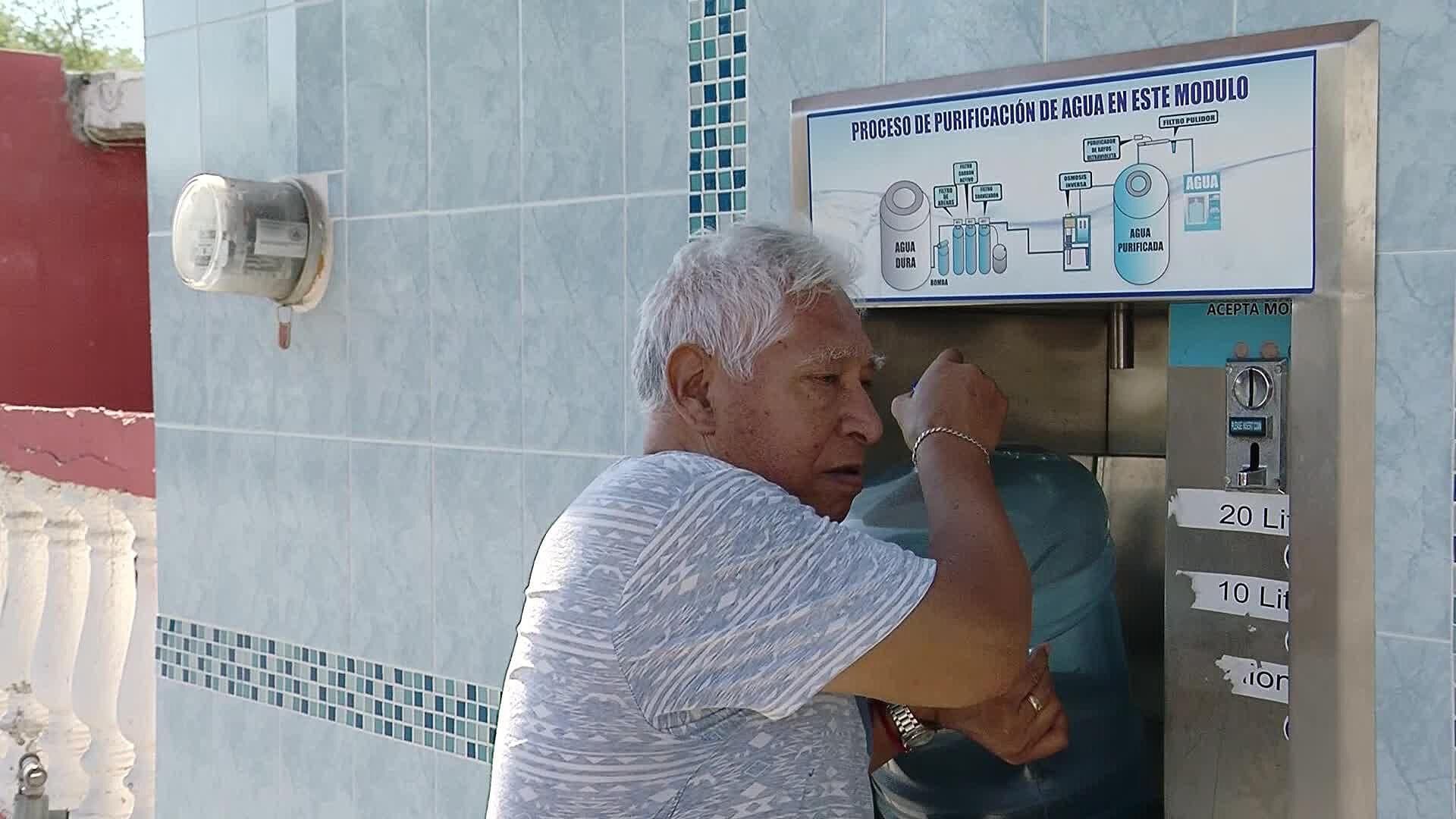Peregrinan Vecinos de Valle de Infonavit por Agua