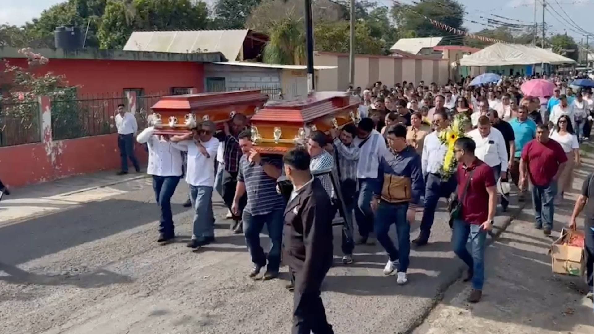 Dan Último Adiós al Secretario del Ayuntamiento de Paso del Macho y a su Hermano en Veracruz