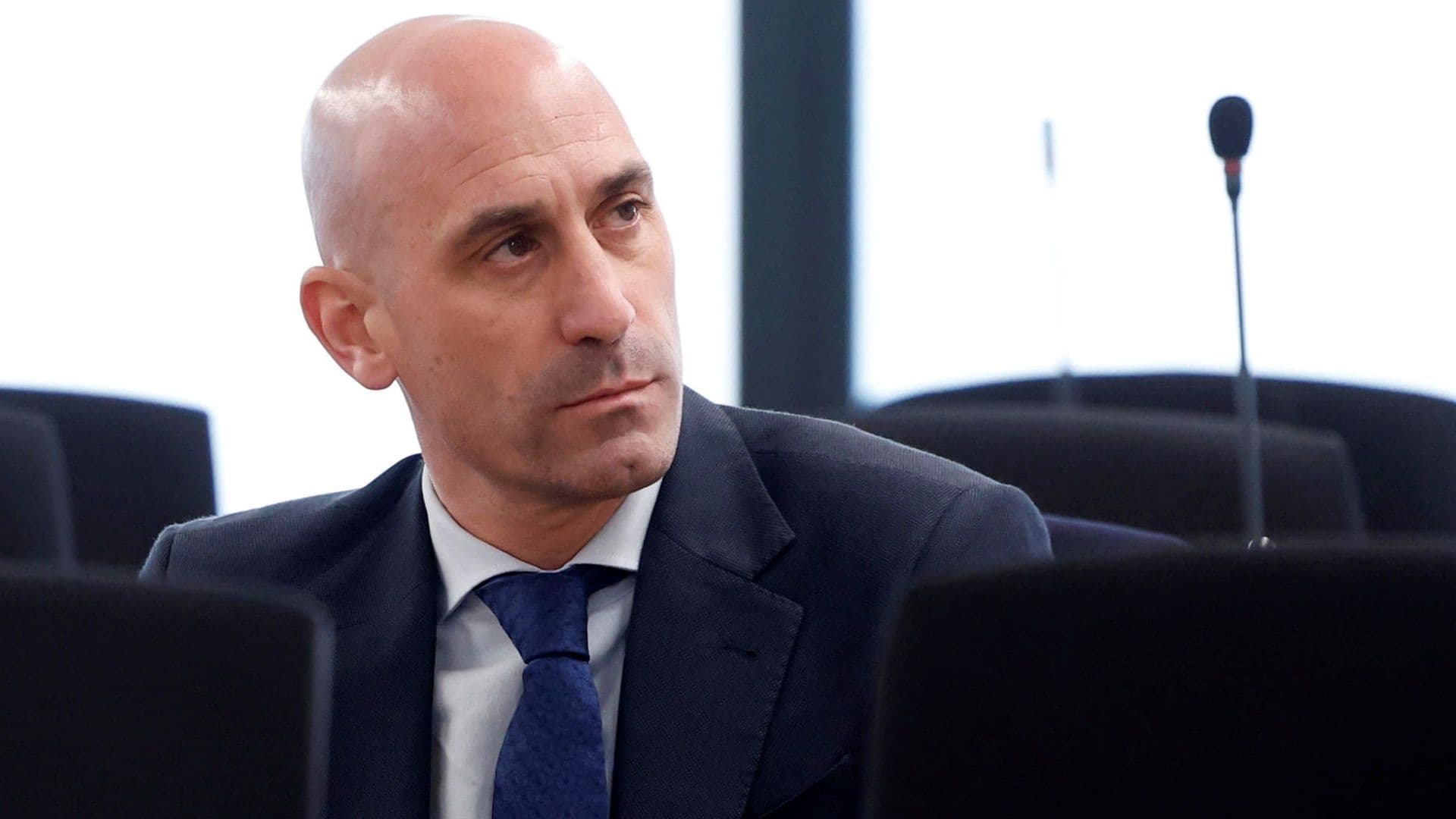 Luis Rubiales Recibe Sentencia por Agresión Sexual contra Jenni Hermoso: Condena y Cuánto Pagará