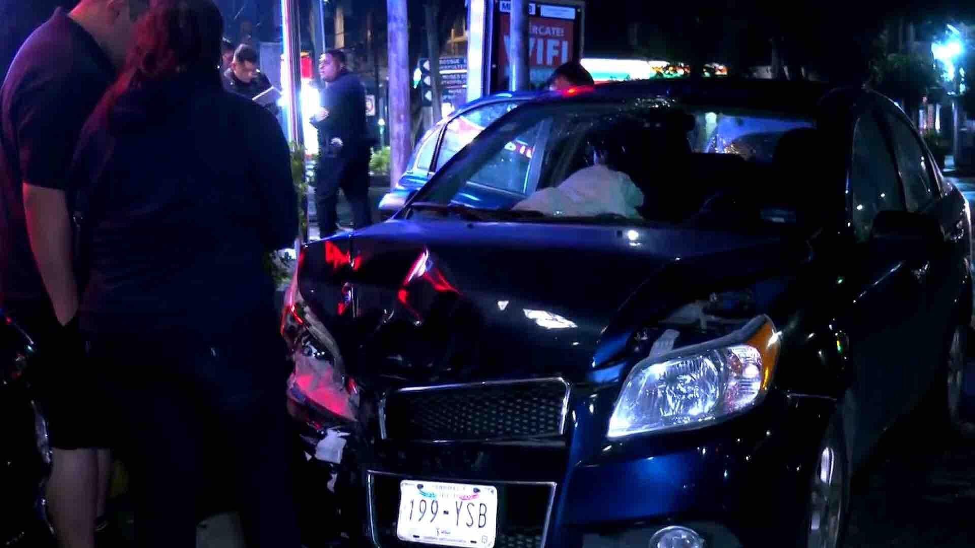 Choque Deja 2 Personas Lesionadas en la Colonia Anzures