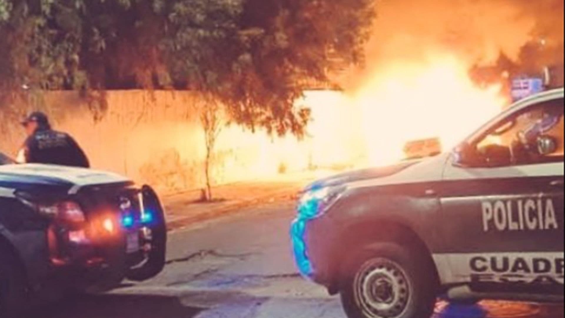 Matan a Dos Hombres y les Prenden Fuego dentro de Auto en Ciudad Azteca, Ecatepec