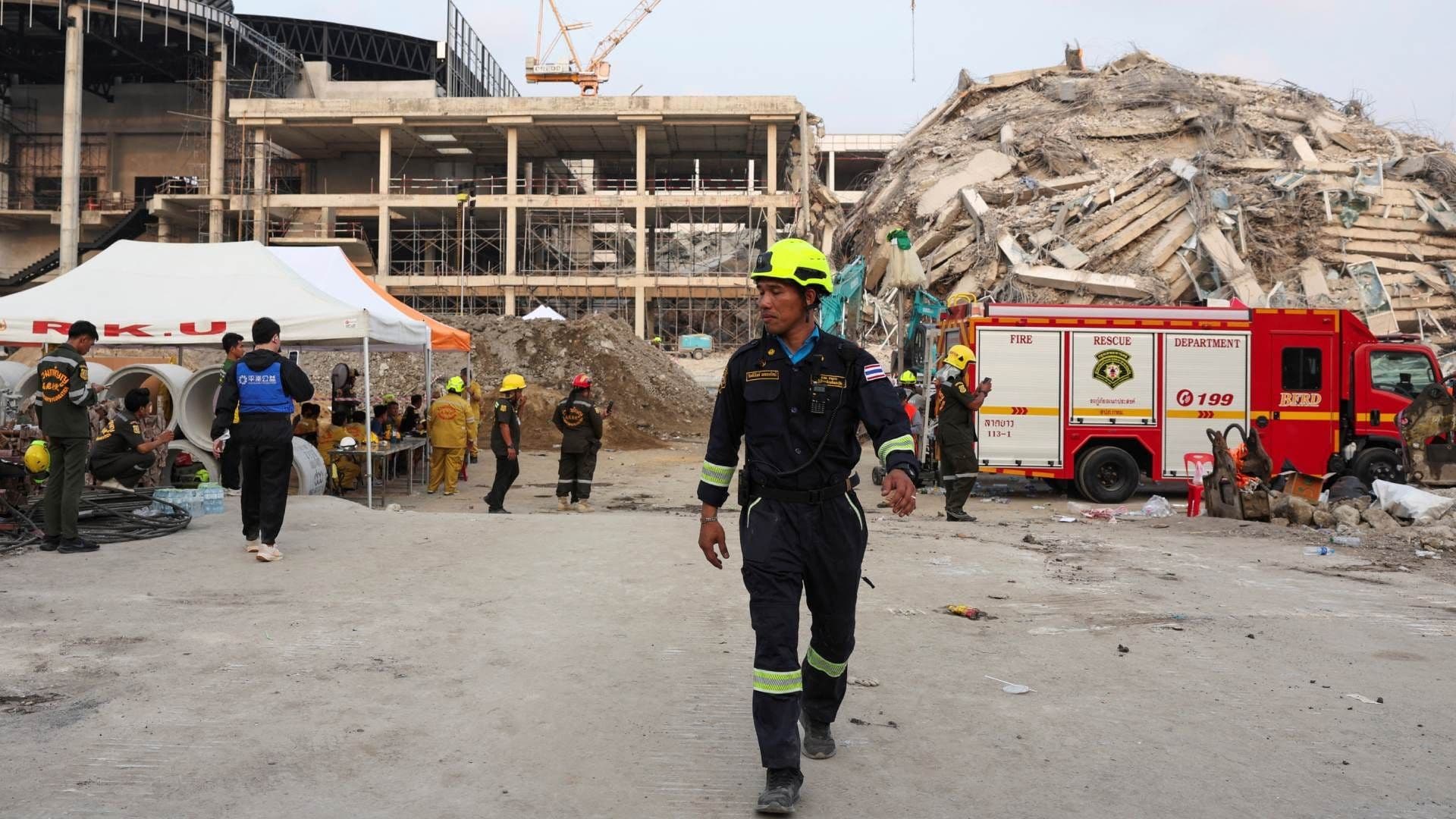 Terremoto en Myanmar: Sigue la Búsqueda de Personas Atrapadas en Edificio Colapsado en Bangkok