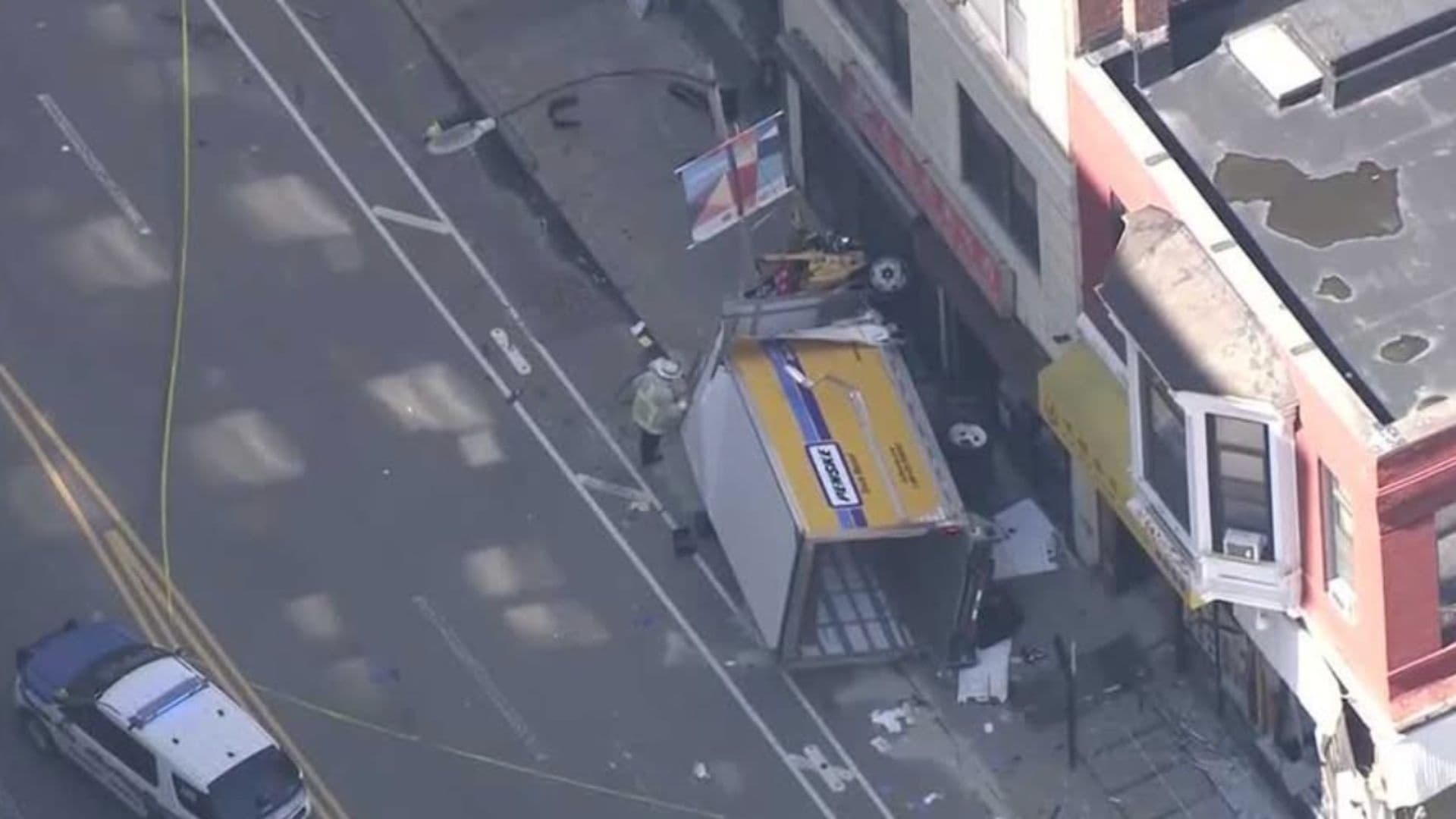 Camión Atropella a Varias Personas y las Deja Heridas; Esto Se Sabe del Accidente en Boston