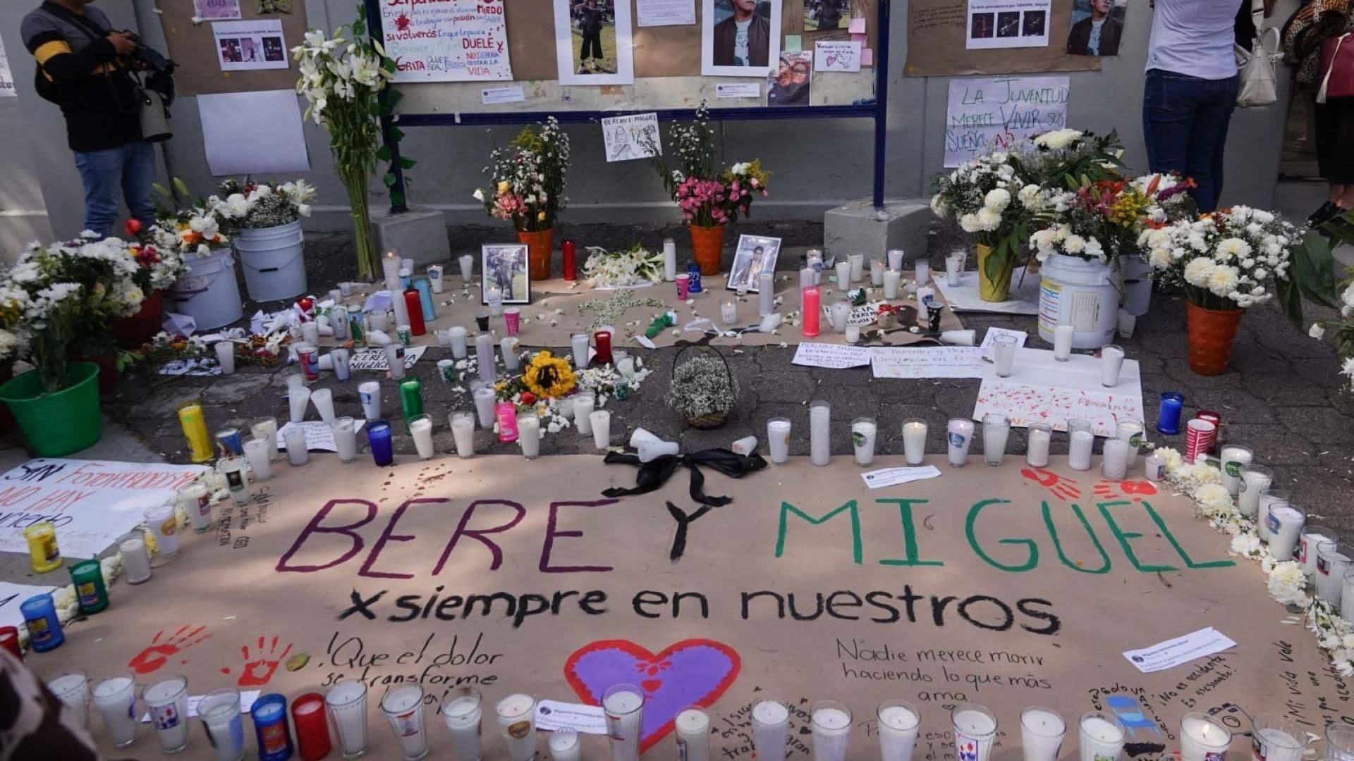 Cuerpo de Berenice Giles parte Rumbo Aguascalientes; Entierran a Miguel Ángel Rojas en CDMX