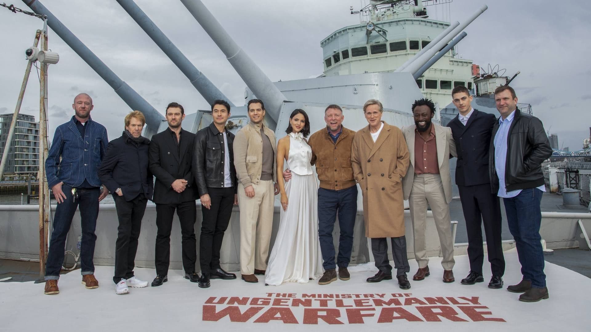Rusia Prohíbe Película con Henry Cavill y Eiza González, Sobre la Segunda Guerra Mundial