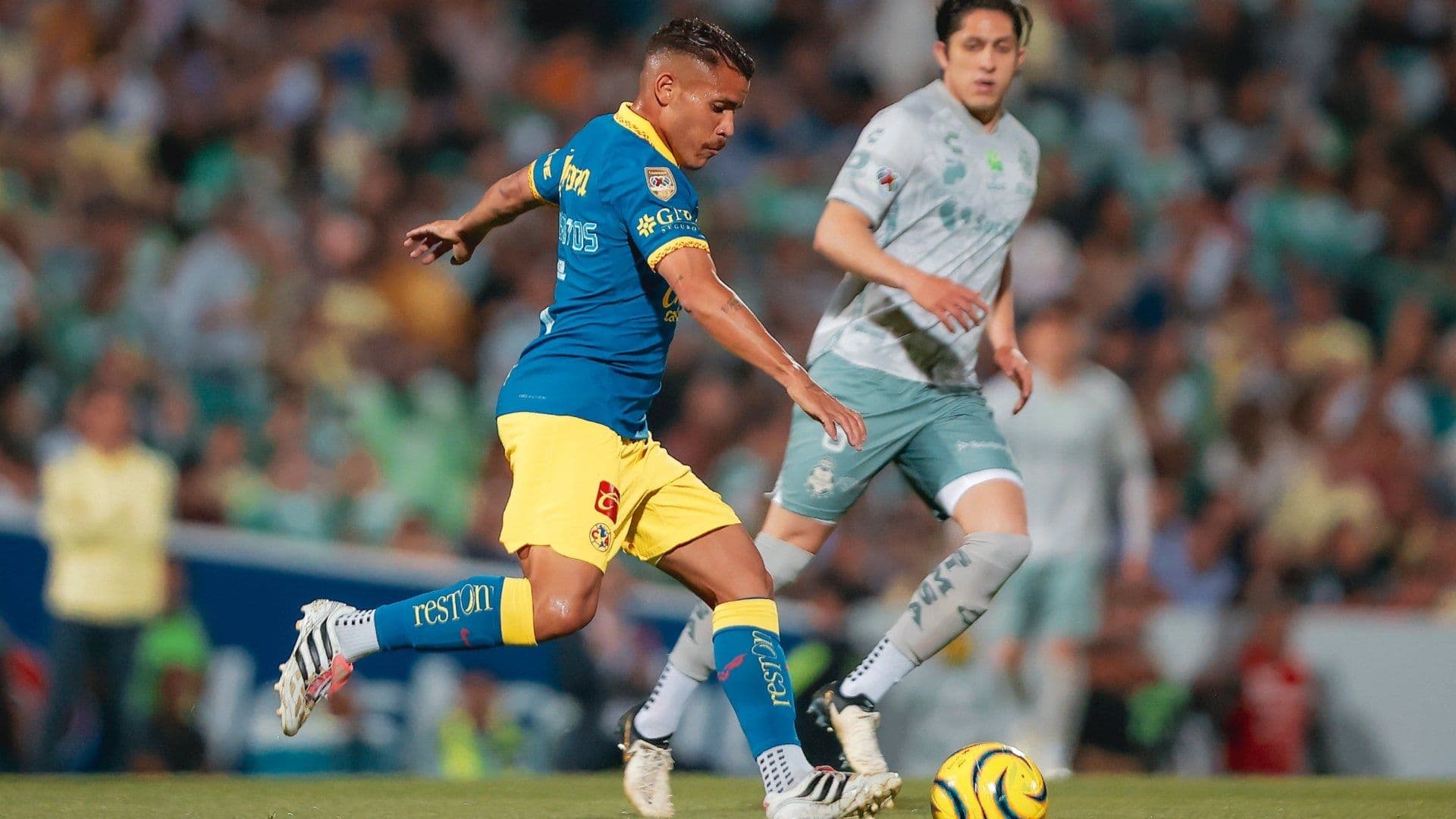 América Visita y Empata con Santos