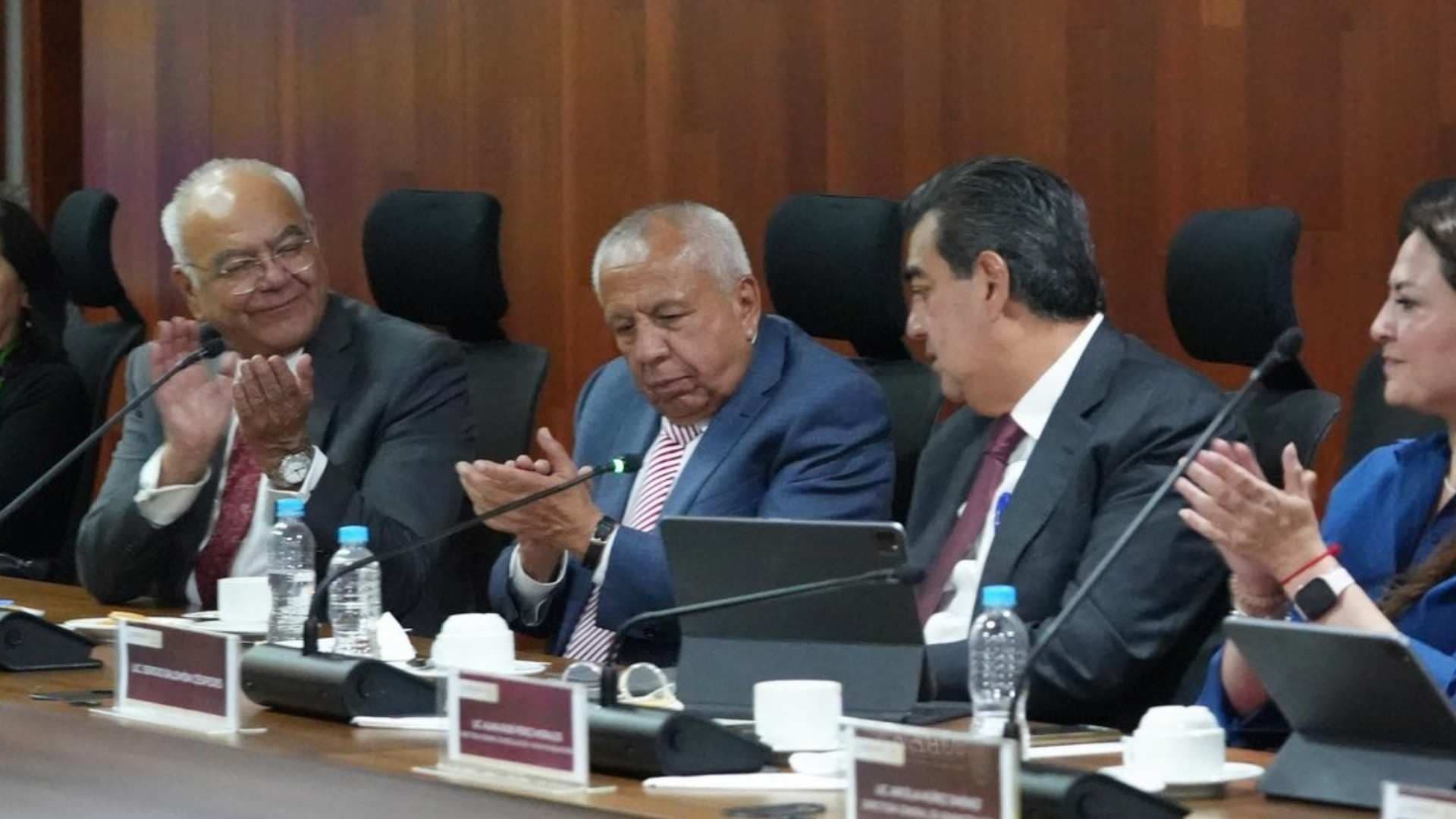 Francisco Garduño Se Despide del INM: "Si les Ofendí, Pido Humildemente Perdón"