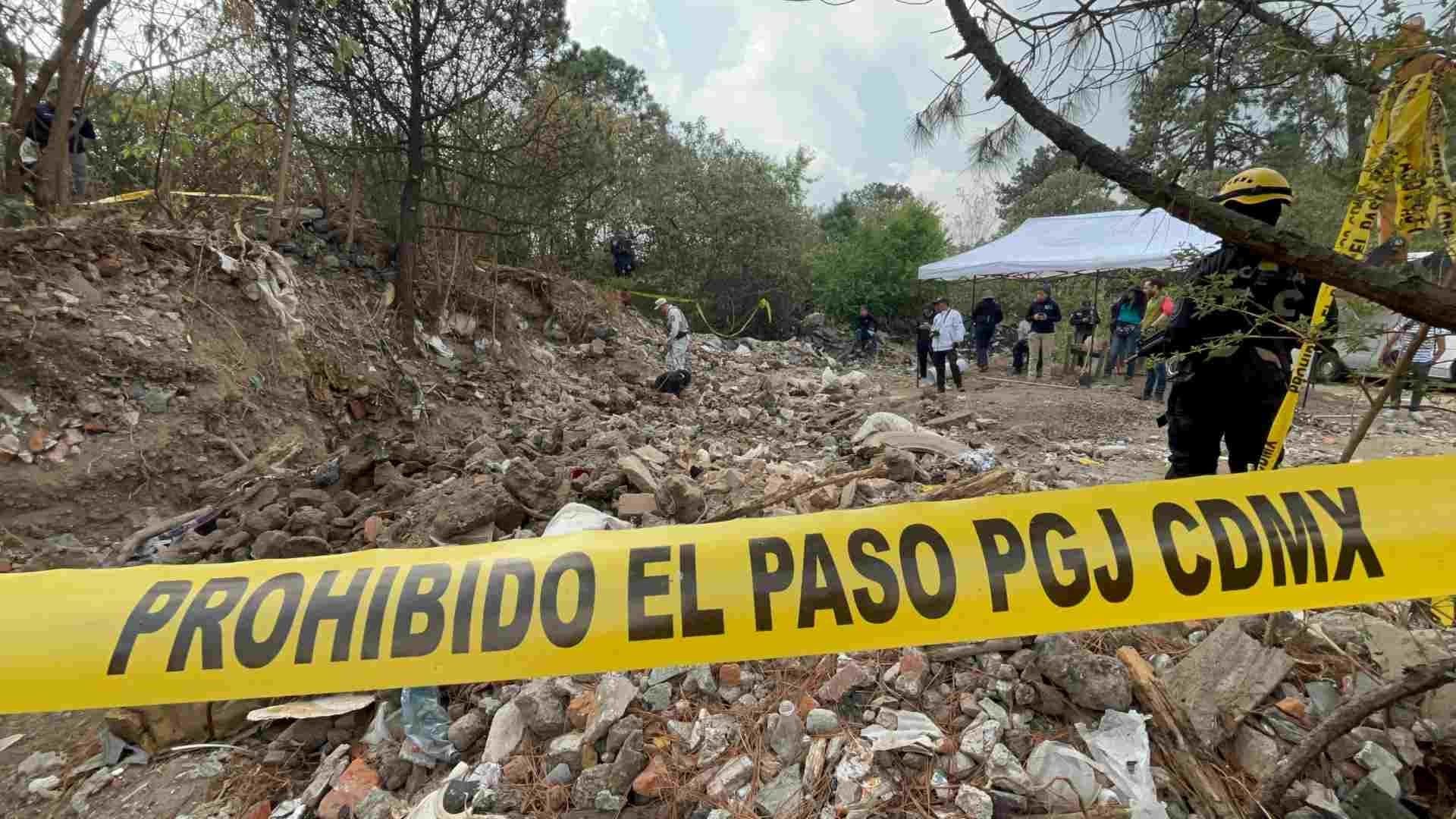 Buscan a Pamela Gallardo Bajo los Escombros en el Ajusco, Pese a Retrasos y Desorganización