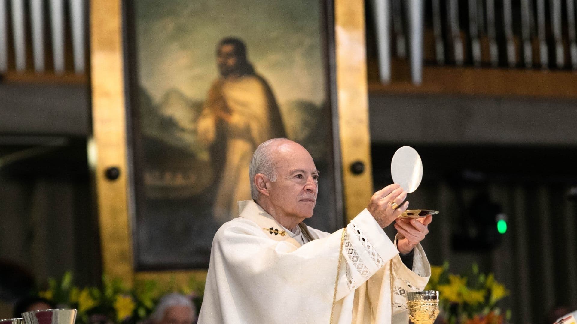 Cónclave "Va a Ser Breve": Cardenal Carlos Aguiar Retes en Entrevista Exclusiva para N+