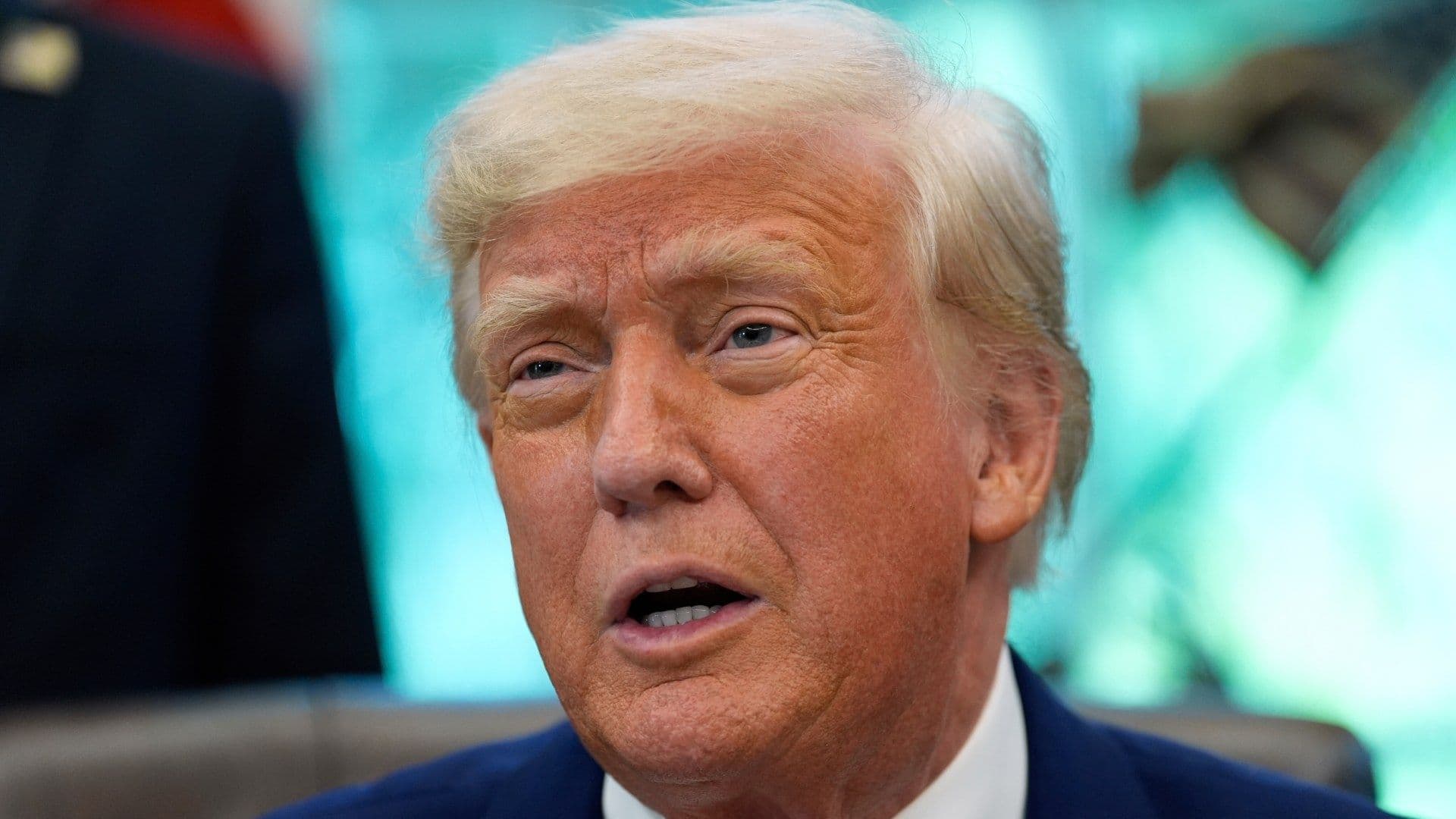 Trump Aceptaría Lujoso Avión de la Familia Real de Qatar para Posible Uso como Air Force One