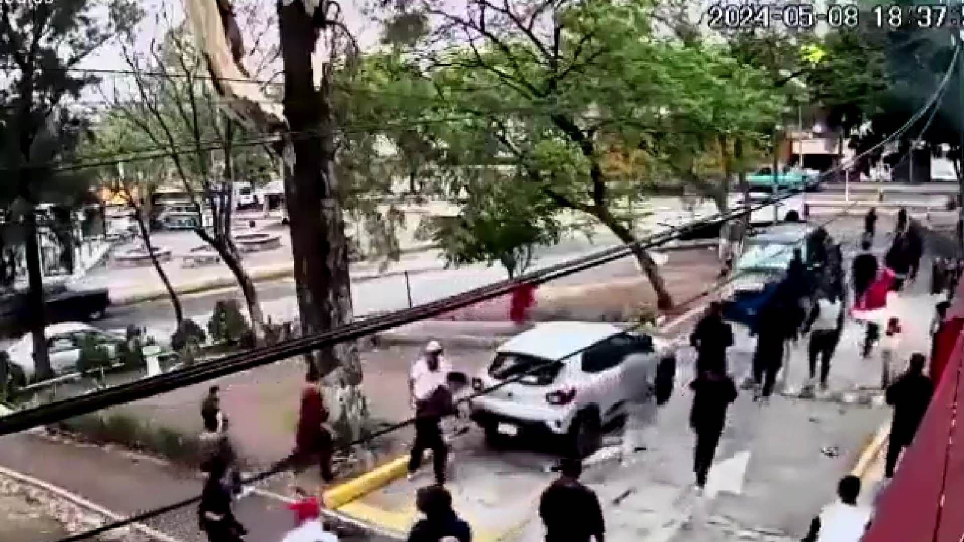 Video: Presuntos Porros Matan a Estudiante en el CCH Naucalpan, tras Enfrentamiento