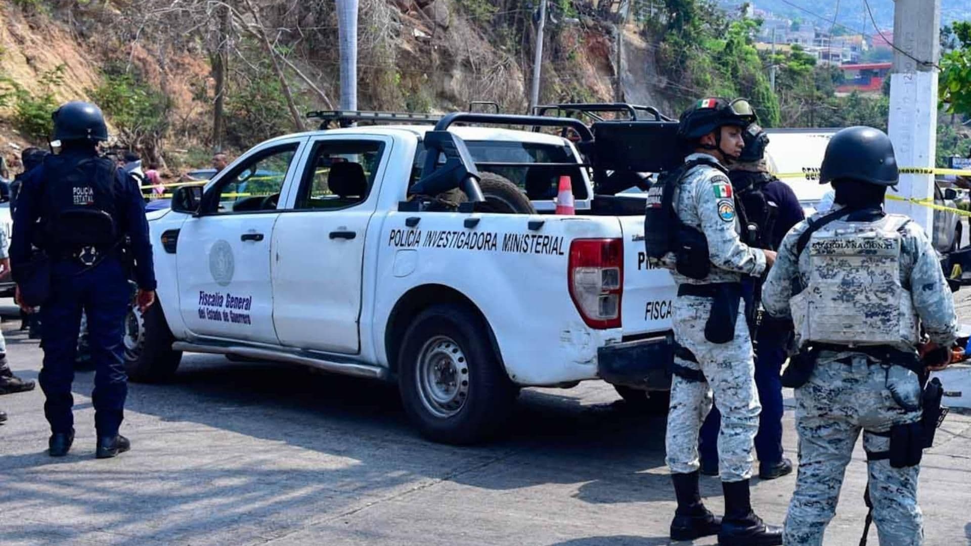 Arrojan Cuerpos Maniatados Cerca de la Costera Miguel Alemán en Acapulco