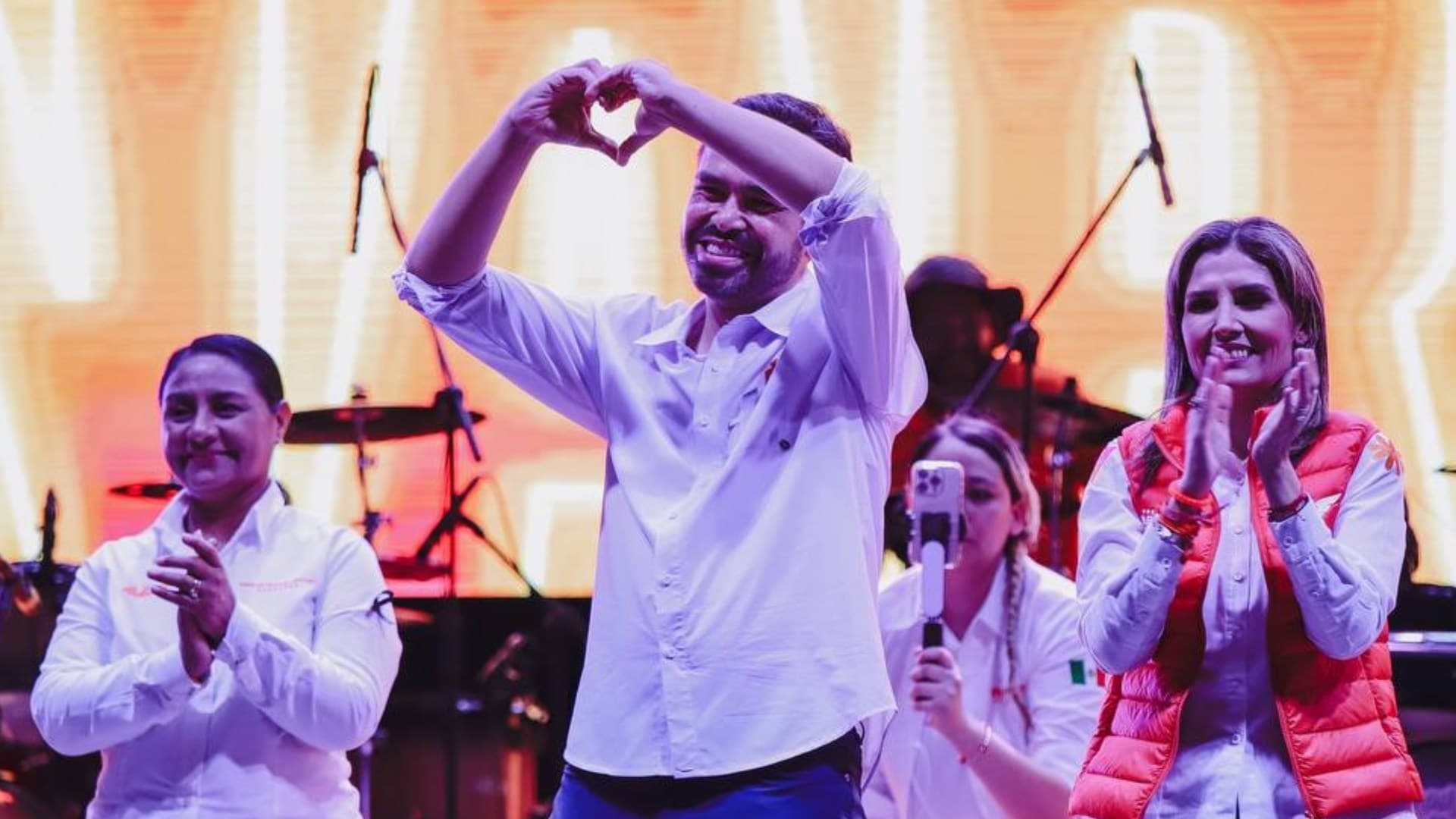 Álvarez Máynez Promete Iniciar la Paz en Zonas Donde Se Sembró la Guerra