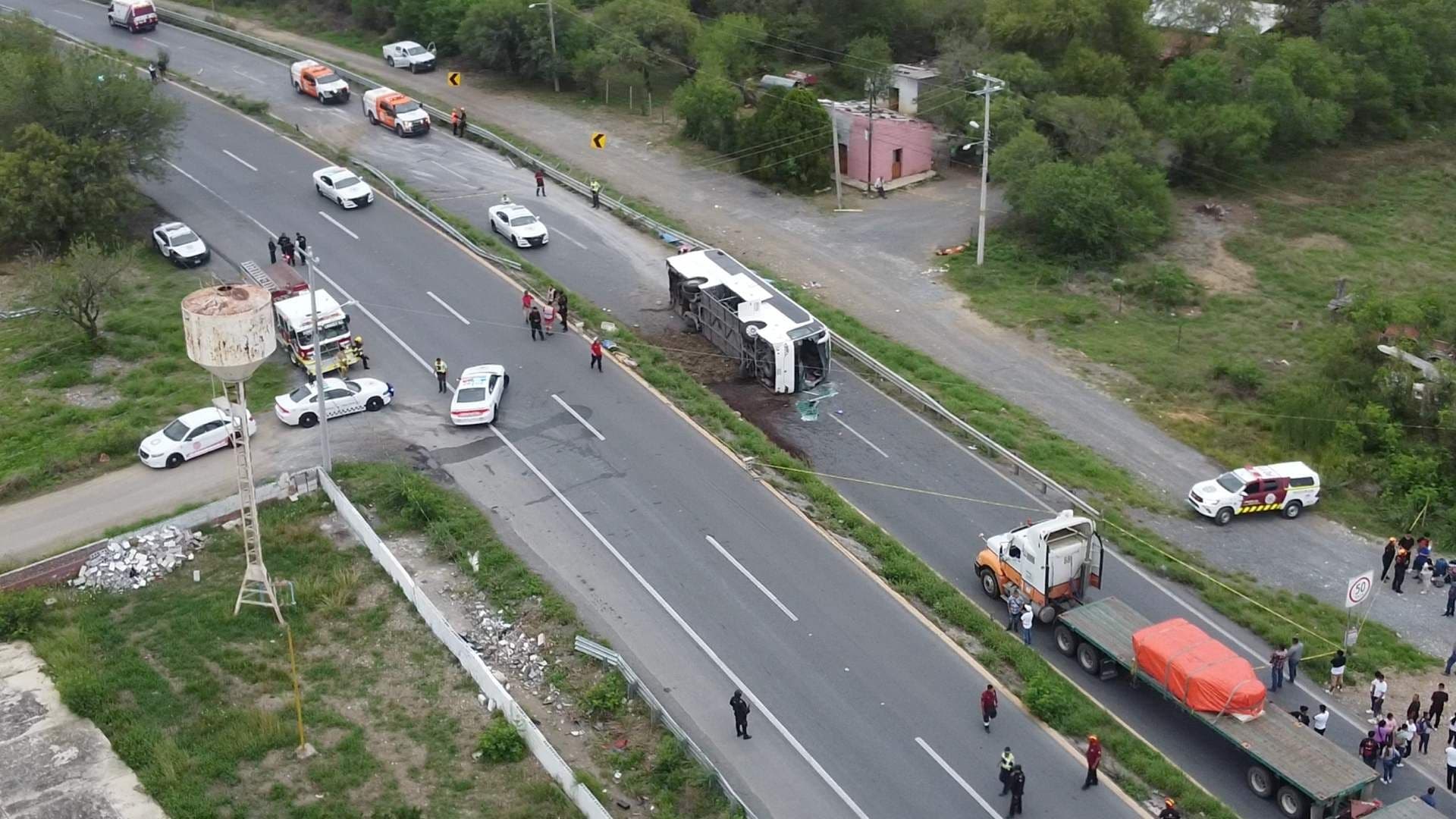 Entregan a Familiares los Cuerpos de las 11 Víctimas del Accidente en Hualahuises, Nuevo León