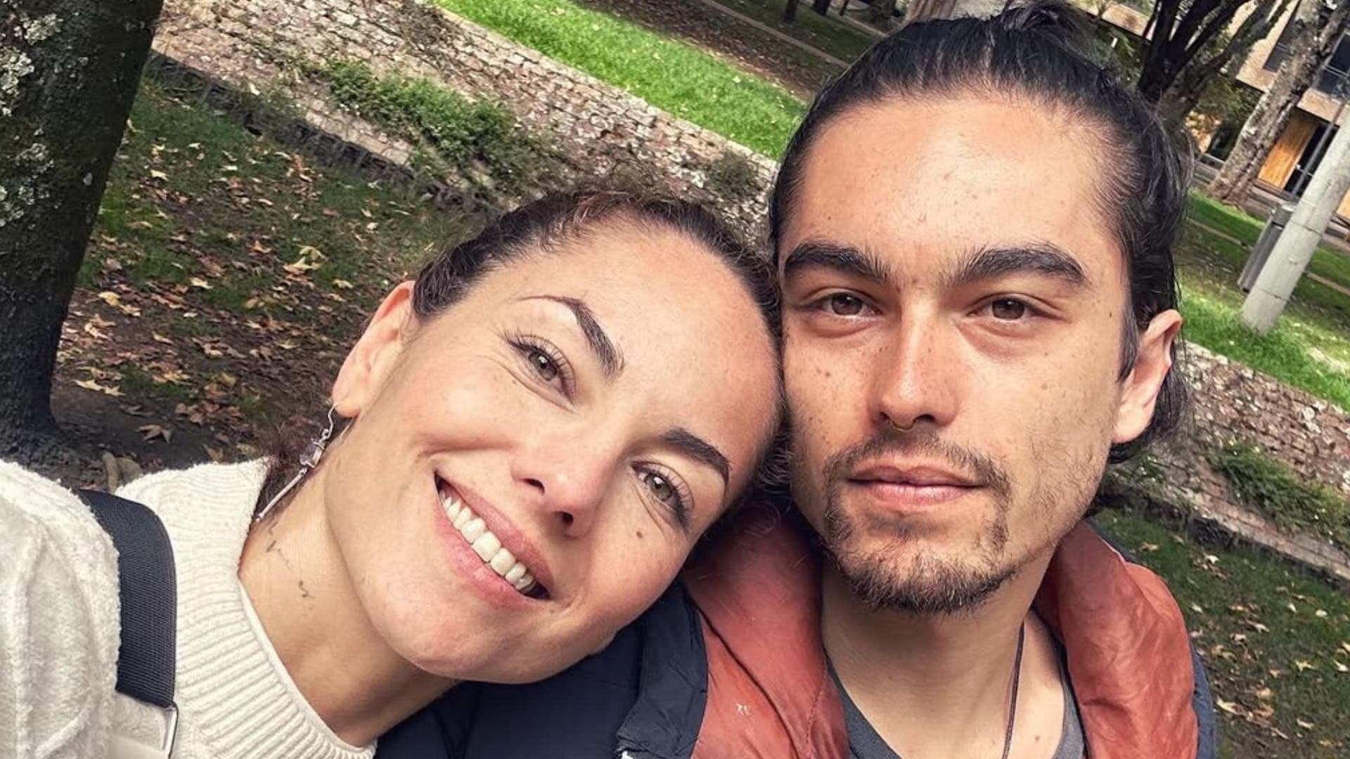 Sergio Mayer Mori Confiesa que Manipuló a su Madre, Bárbara Mori, para Consumir Marihuana