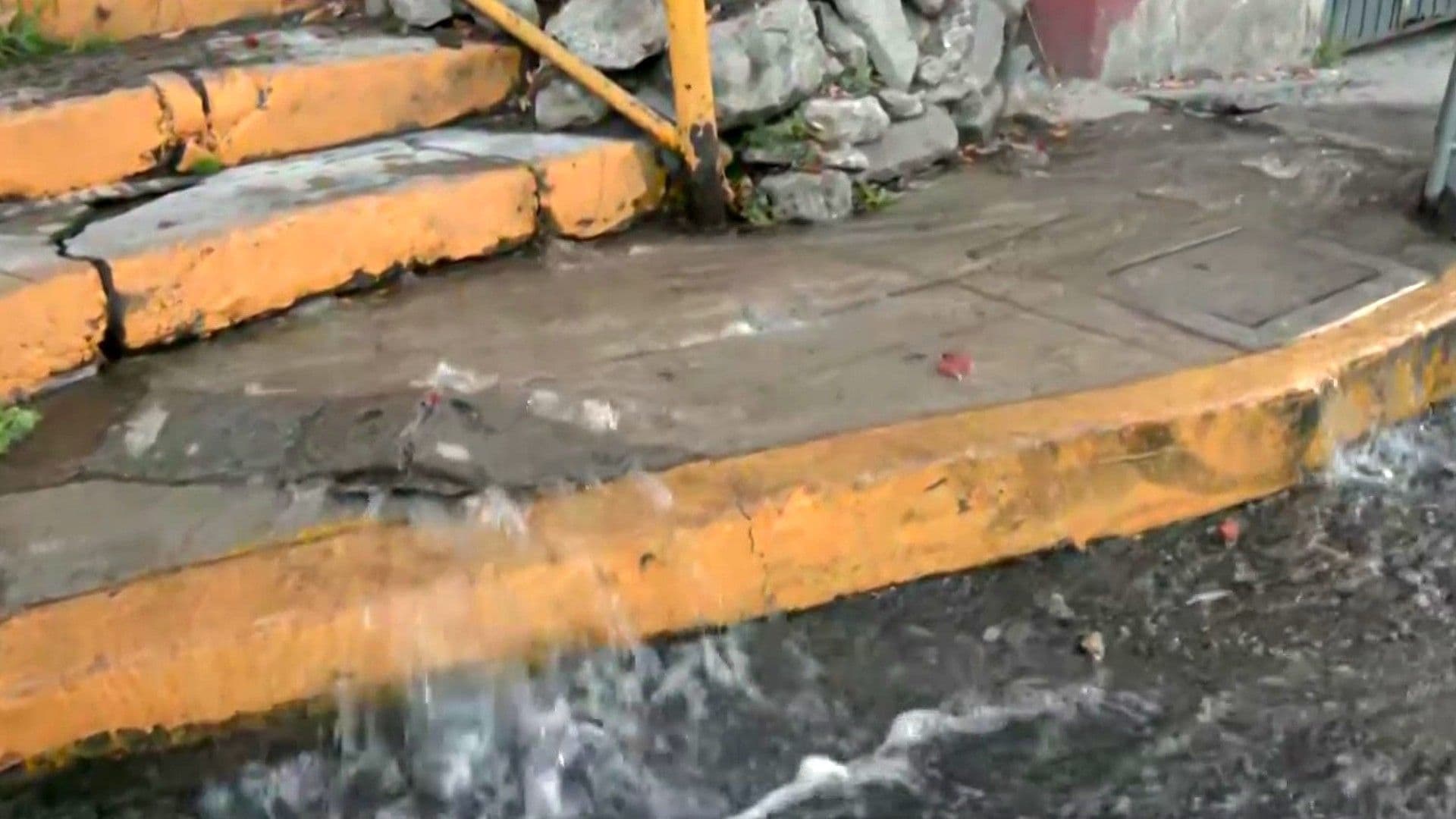 CDMX Pierde Miles de Litros de Agua por Megafugas en Colonias Lomas Becerra y Escandón