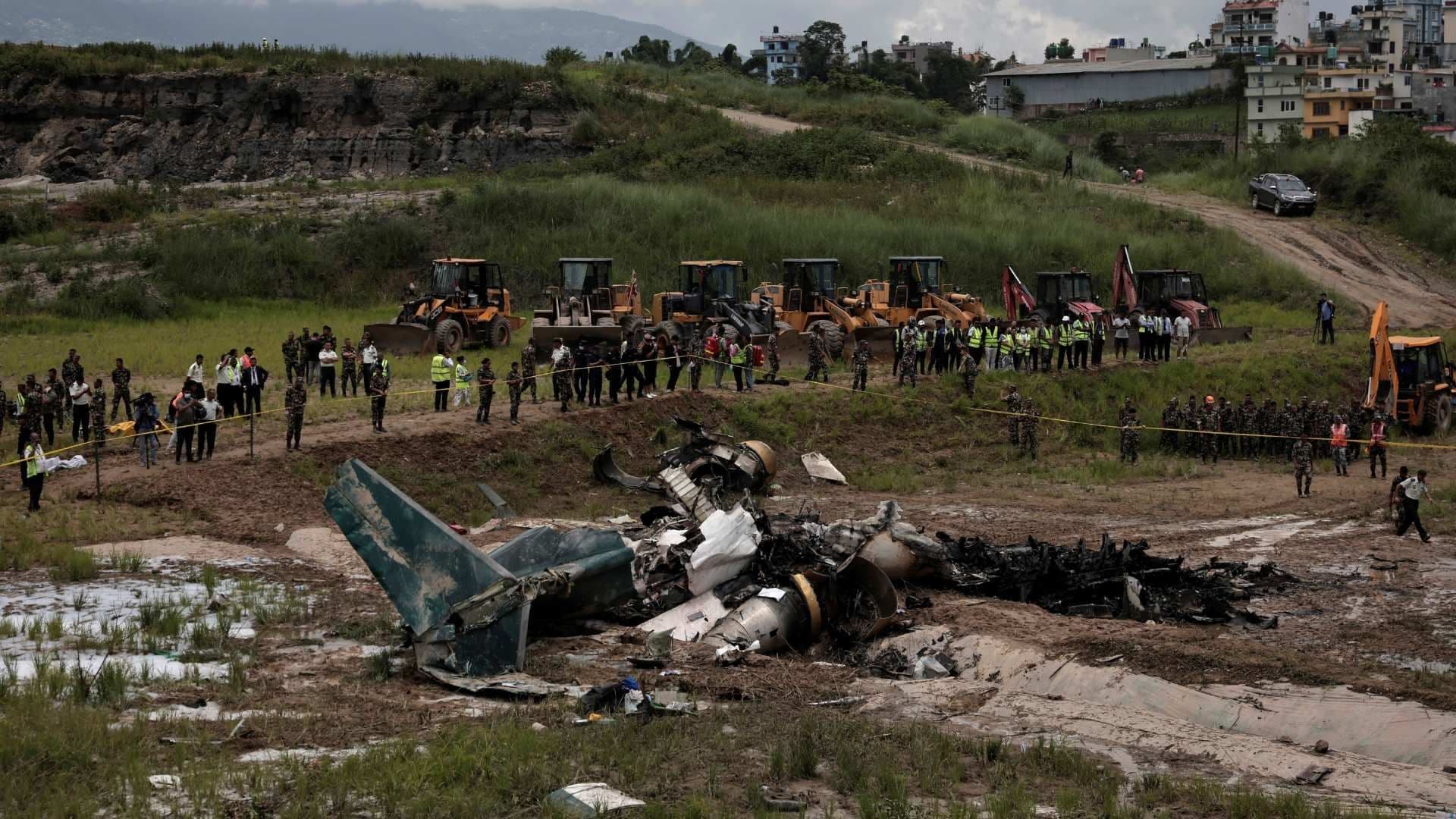 Se Estrella Avión en Nepal: Mueren 18 Personas y Se Salva el Piloto