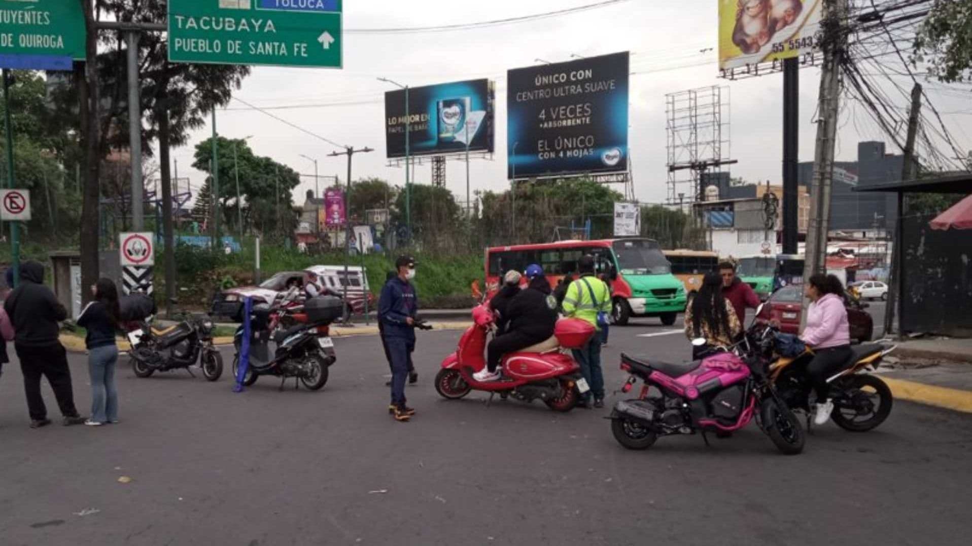 Después de Más de 10 Horas y Lluvia, Retiran Bloqueo sobre Vasco de Quiroga en Santa Fe, CDMX