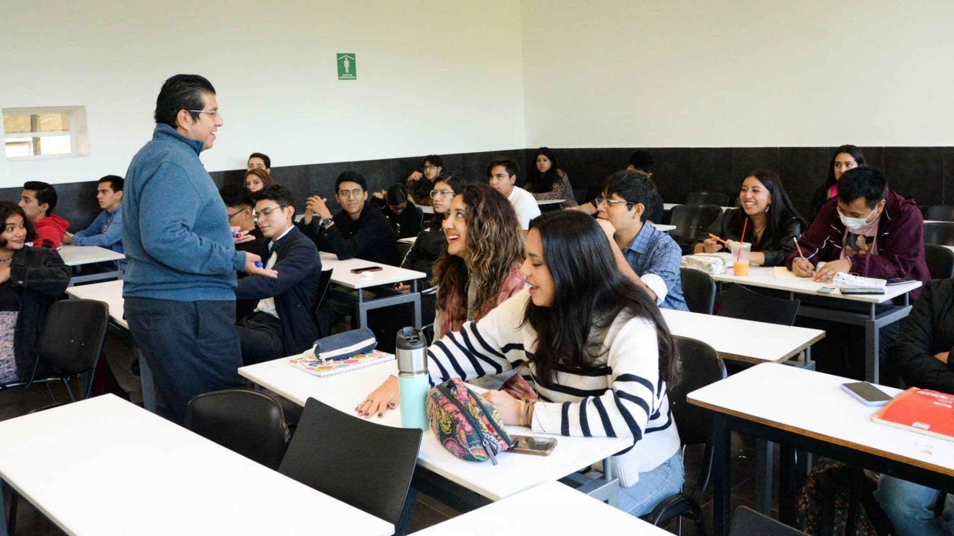 ¿Cómo Hacer Registro a la Beca Elisa Acuña de Posgrado UNAM 2025? Fecha Límite y Monto