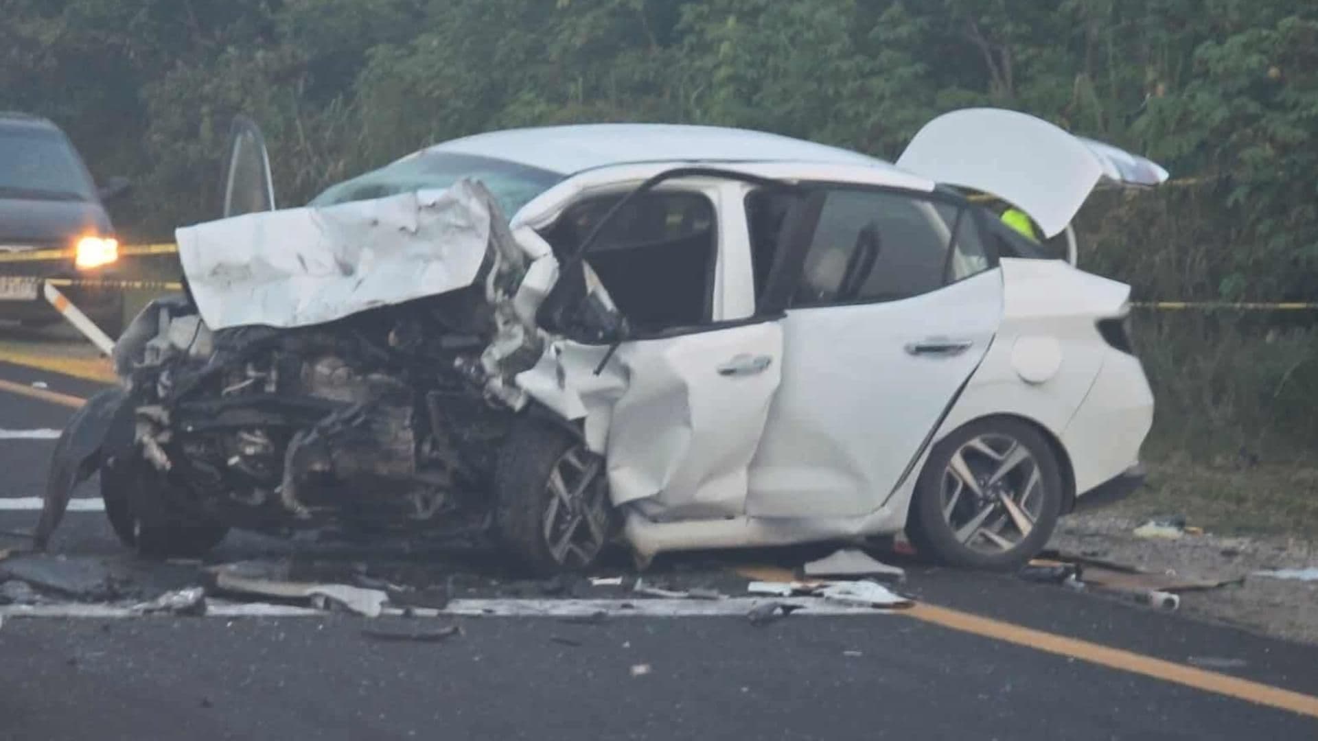 Accidente en Autopista Coatzacoalcos-Villahermosa Deja Una Persona Muerta y Un Lesionado