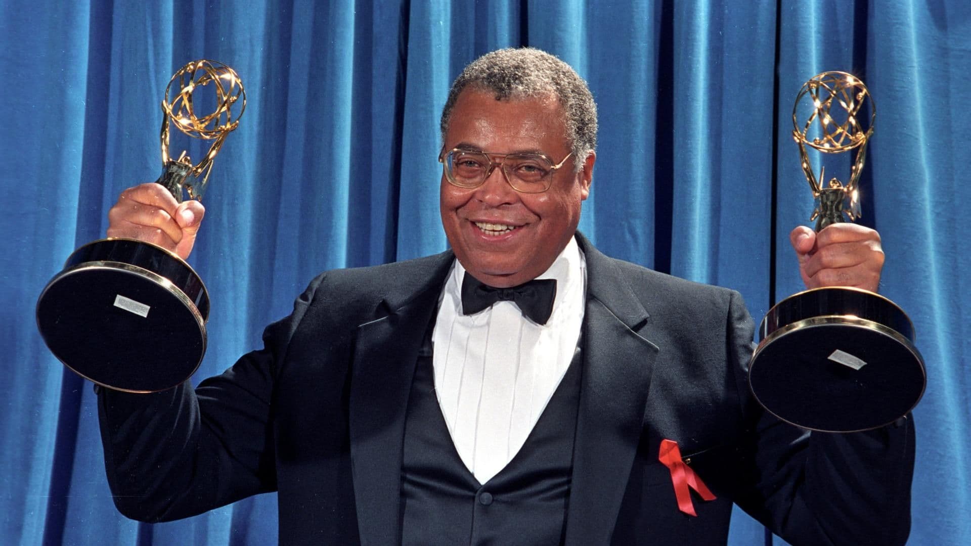 Fallece a los 93 Años James Earl Jones, la Icónica Voz de Darth Vader