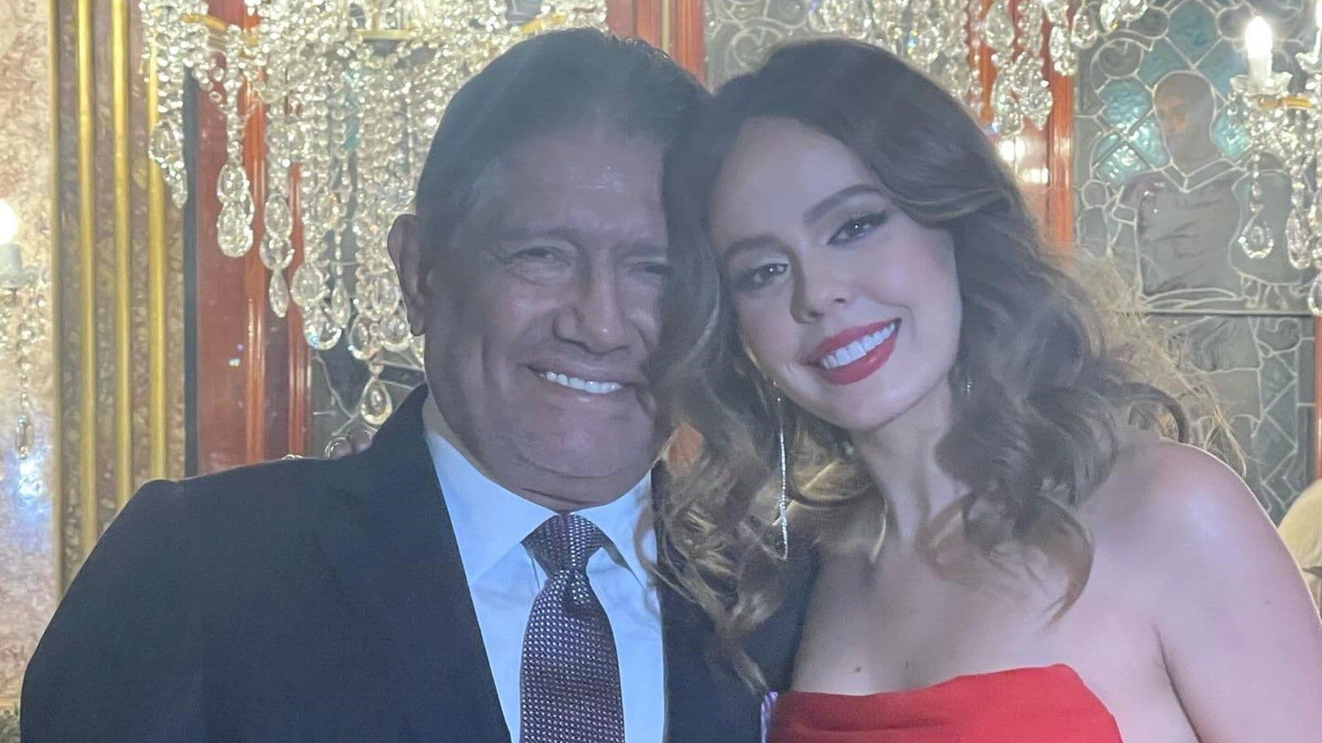 Juan Osorio Anuncia su Compromiso con Eva Daniela, su Novia 37 Años Menor que Él