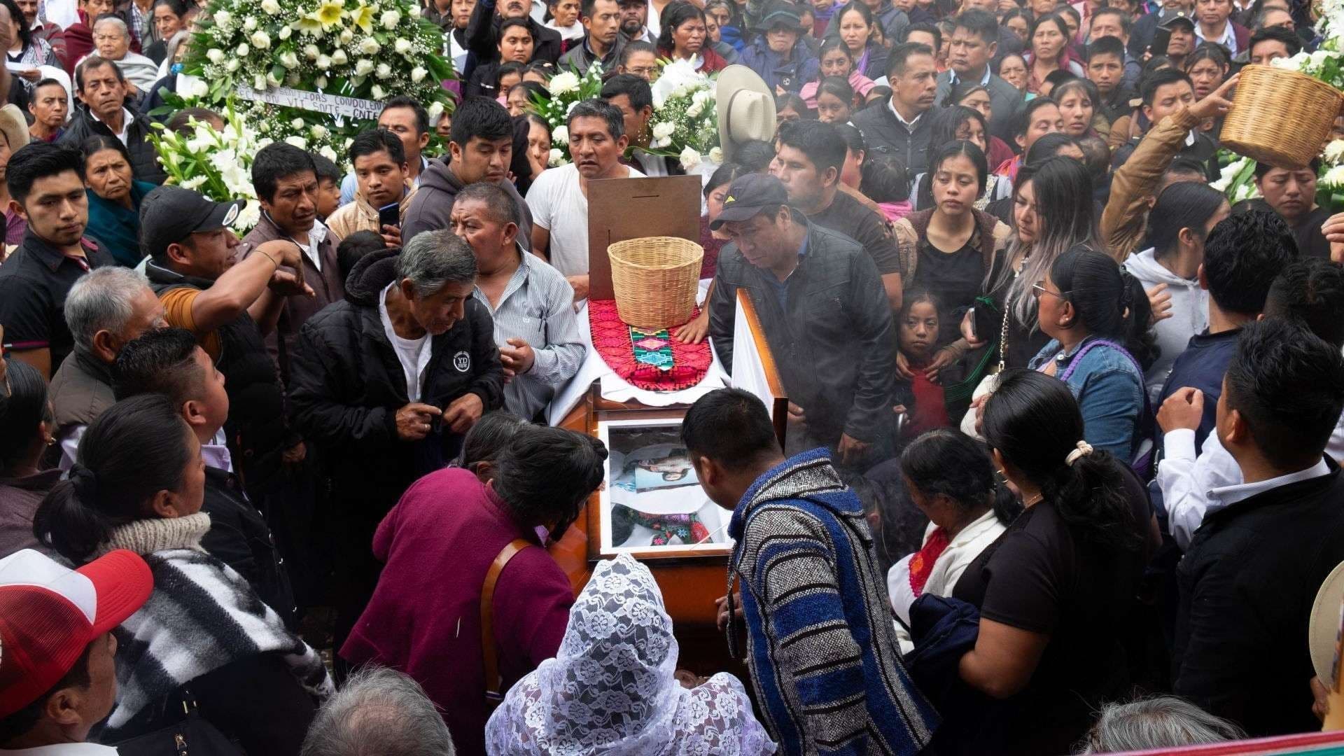 Podcast N+ | Cae Asesino de Padre Marcelo, Caso Mahsa Amini y Prohíben los Abrazos
