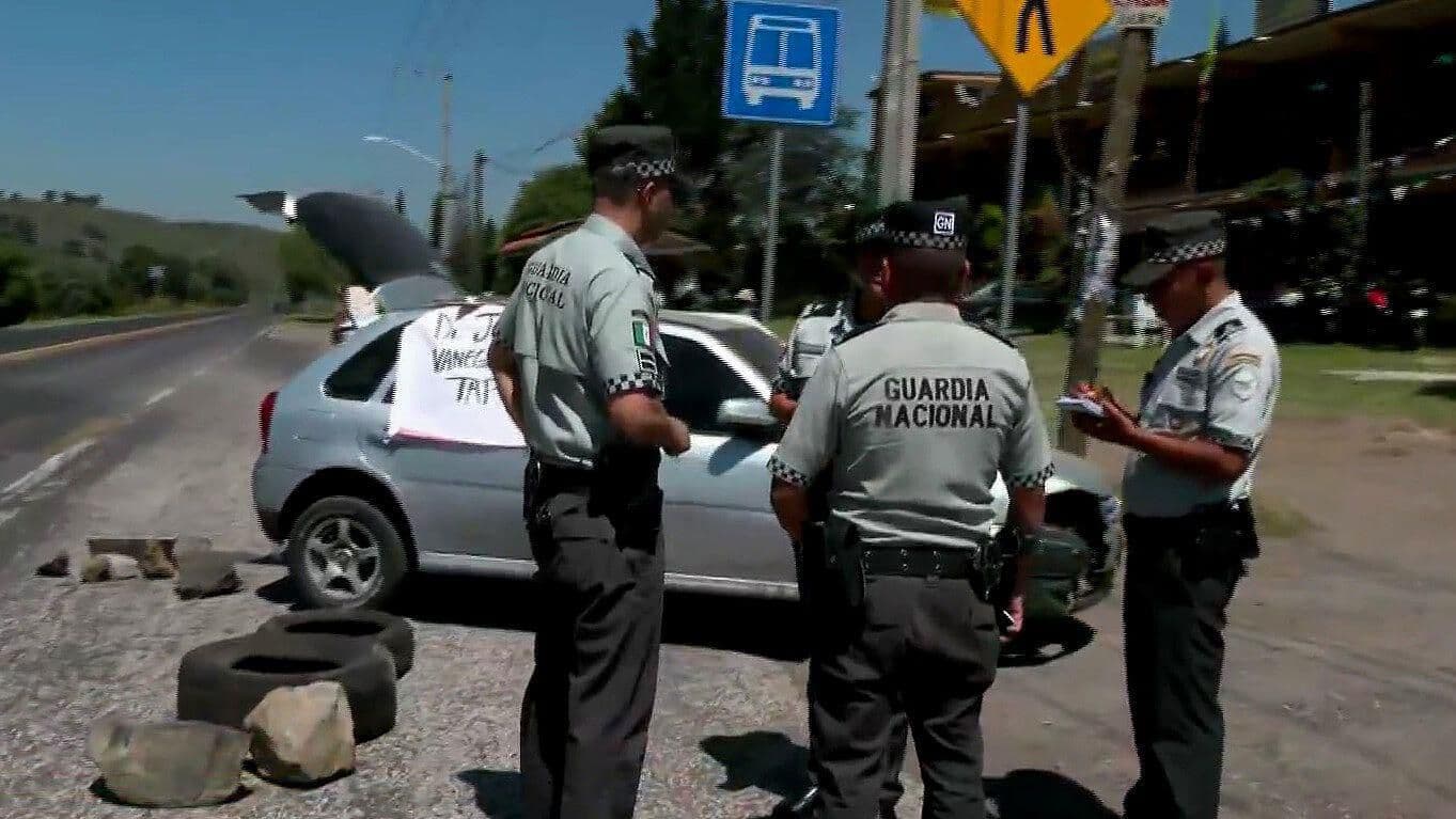 Manifestantes se Repliegan en Carretera Xochimilco-Oaxtepec