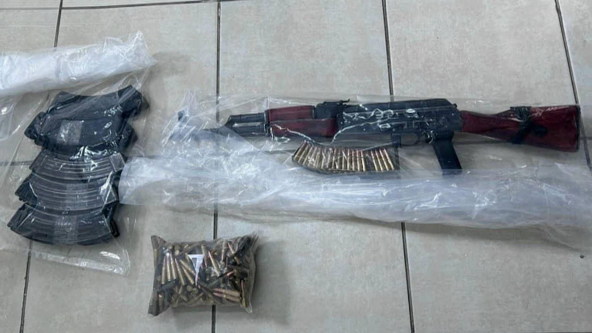 Aseguran Armas, Vehículos y Equipo Táctico en Ocampo, Chihuahua