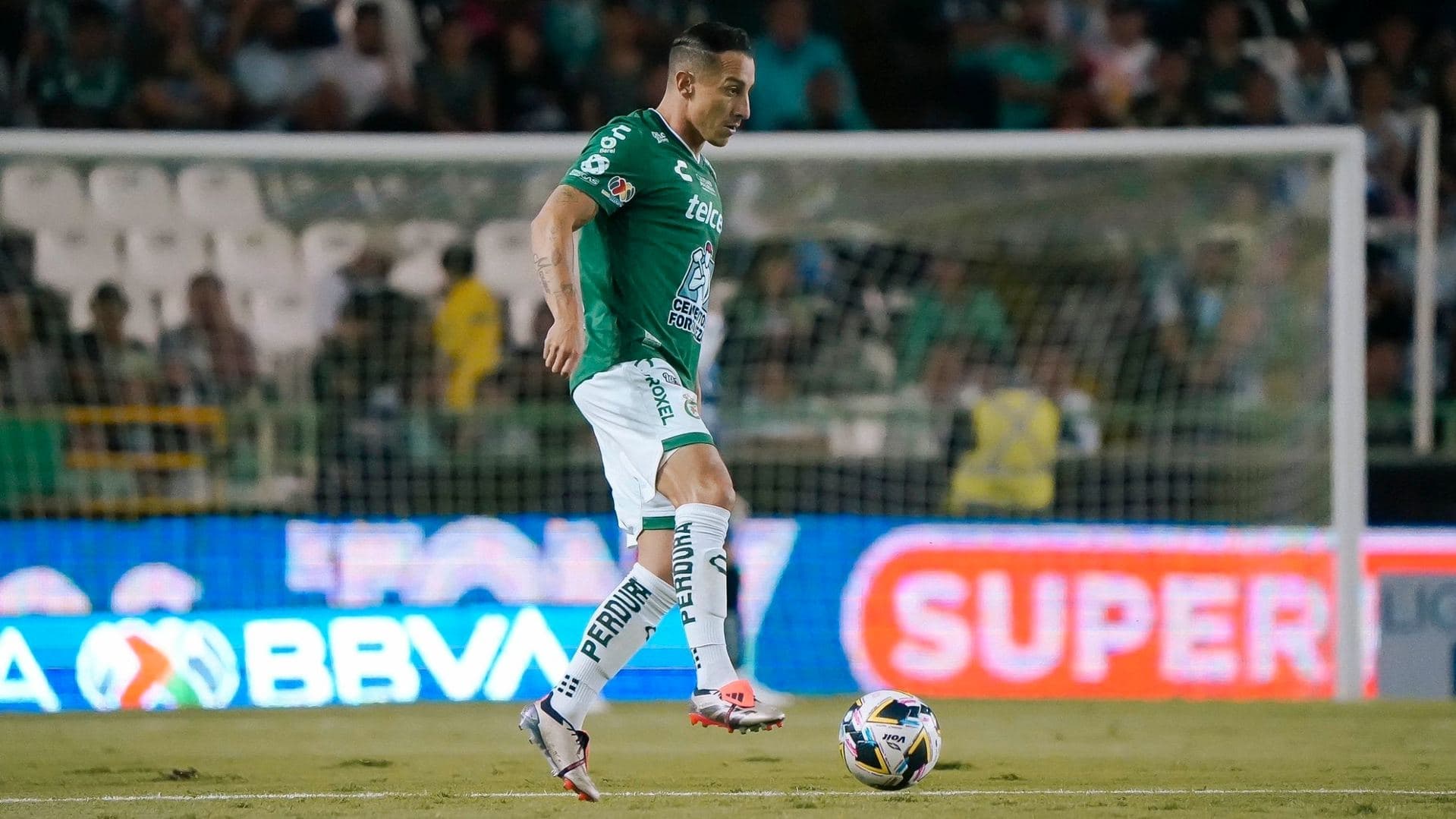 Andrés Guardado Anuncia su Retiro del Futbol Profesional, Luego de 19 Años en las Canchas