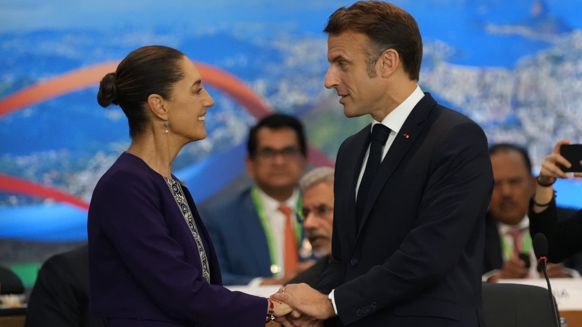 Agua, Salud e Infraestructura, los Temas de la Reunión entre Sheinbaum y Macron en el G20