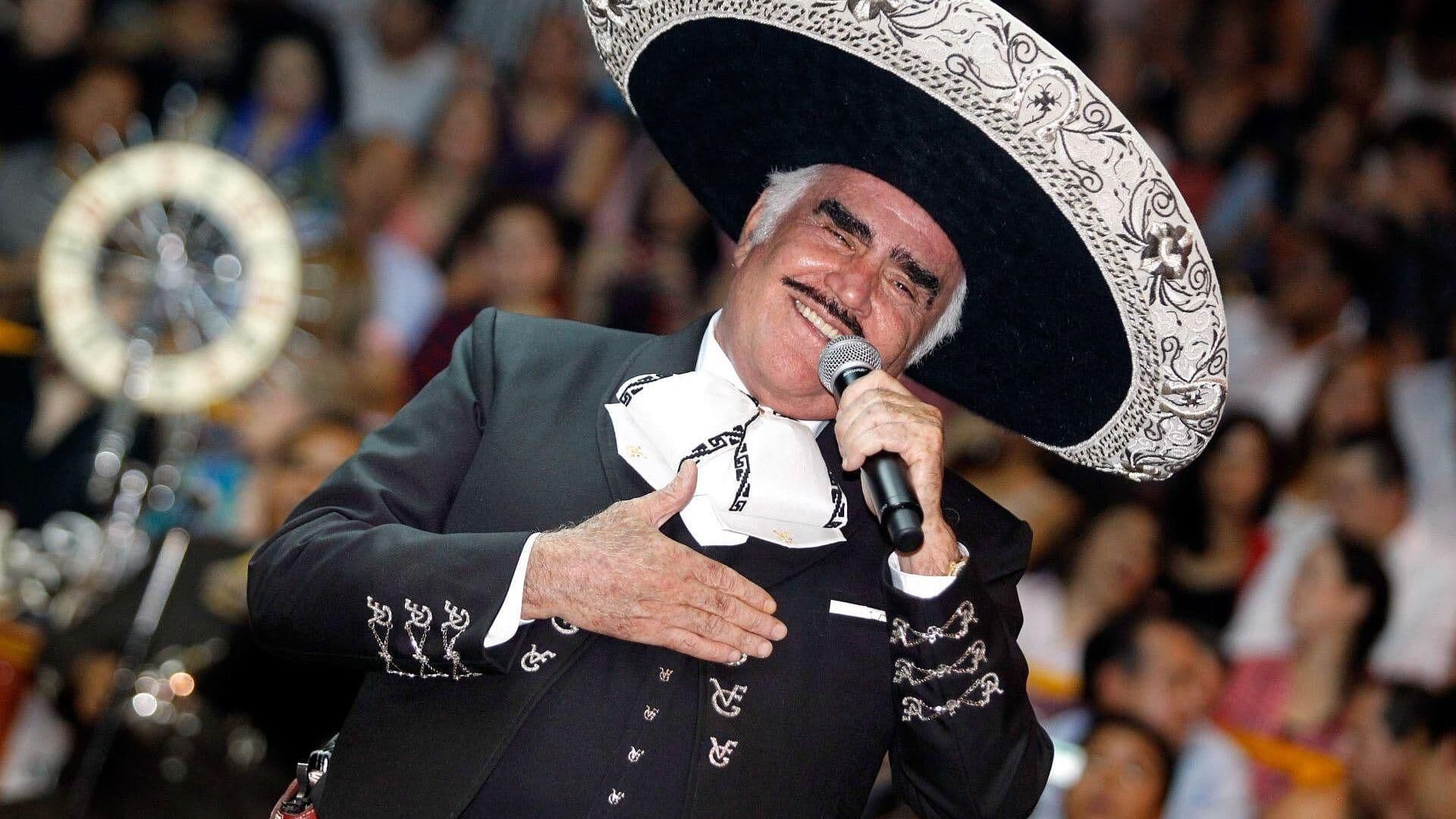 Con Mariachi, Recuerdan a Vicente Fernández en Aniversario Luctuoso