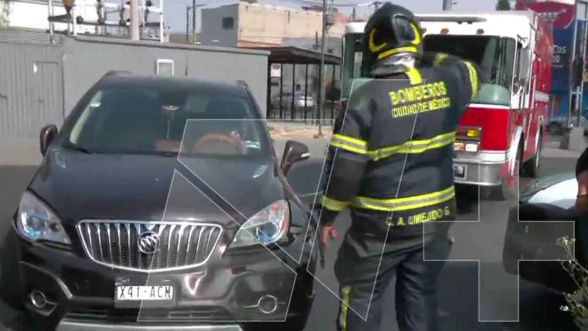 Unidad de Metrobús Choca contra Camioneta en Eduardo Molina, CDMX; Hay Personas Lesionadas