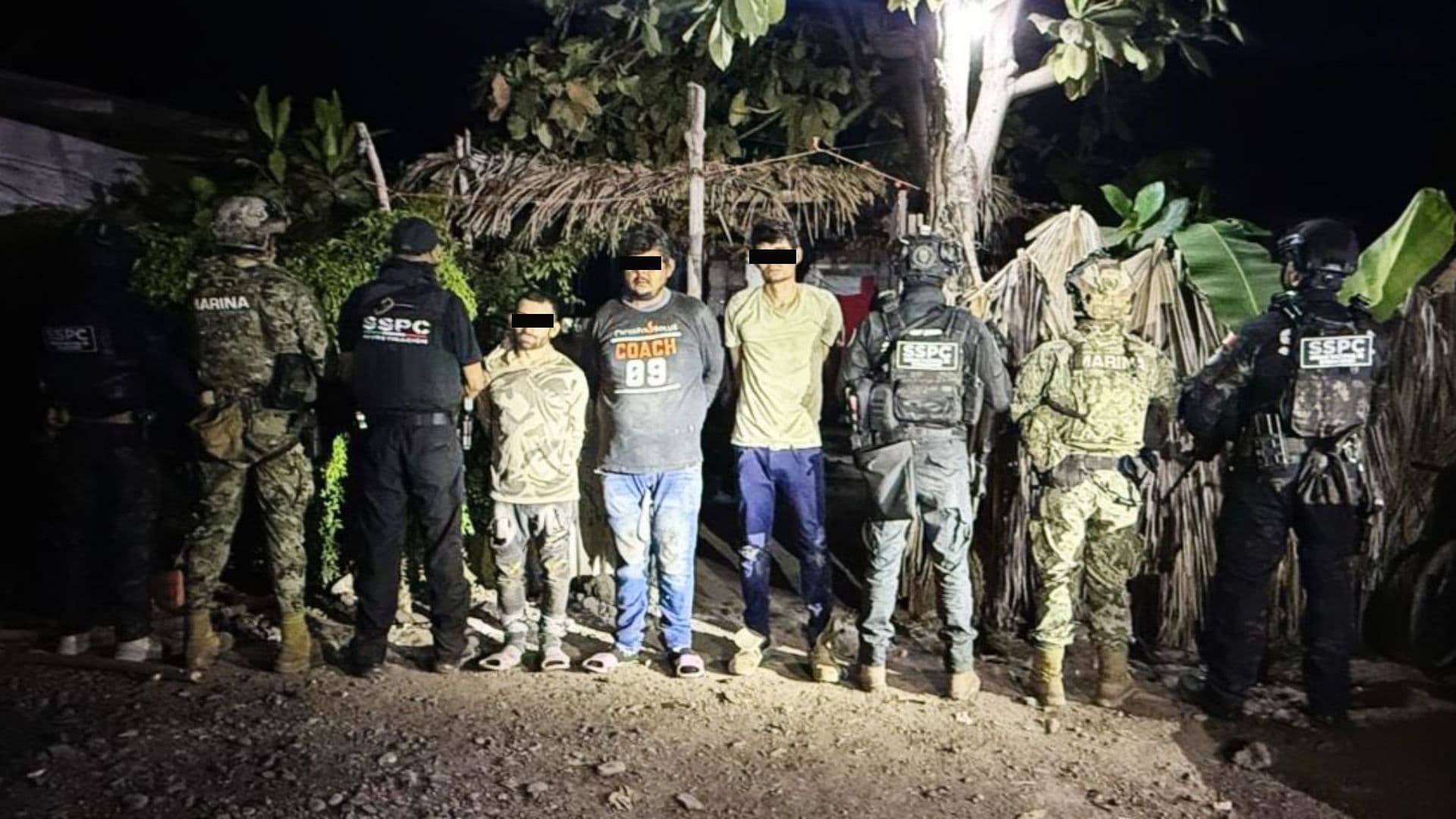 Detienen a Integrantes de ‘Los Blancos de Troya’, Extorsionadores de Limoneros, en Apatzingán