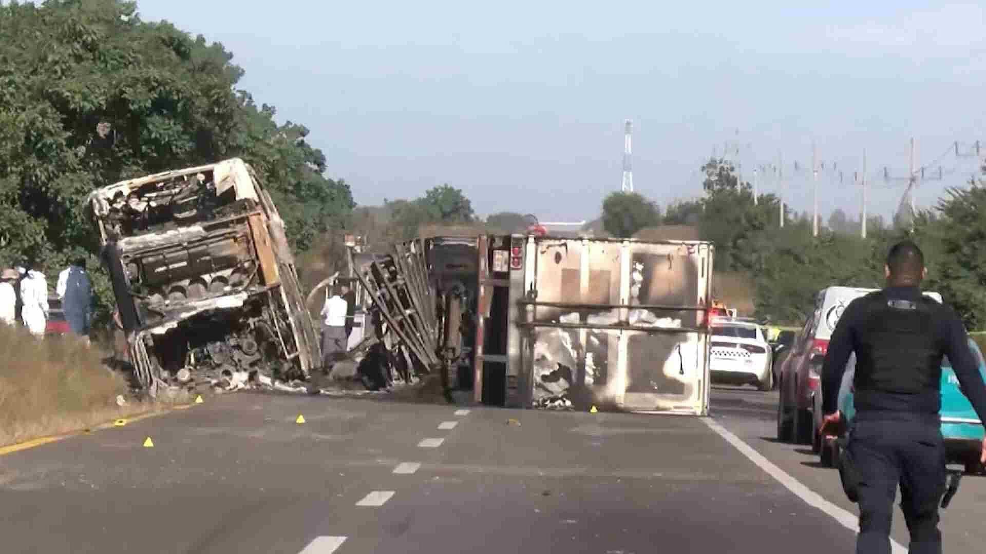 22 Personas Mueren en Accidente en la Carretera Mazatán- Culiacán en Sinaloa