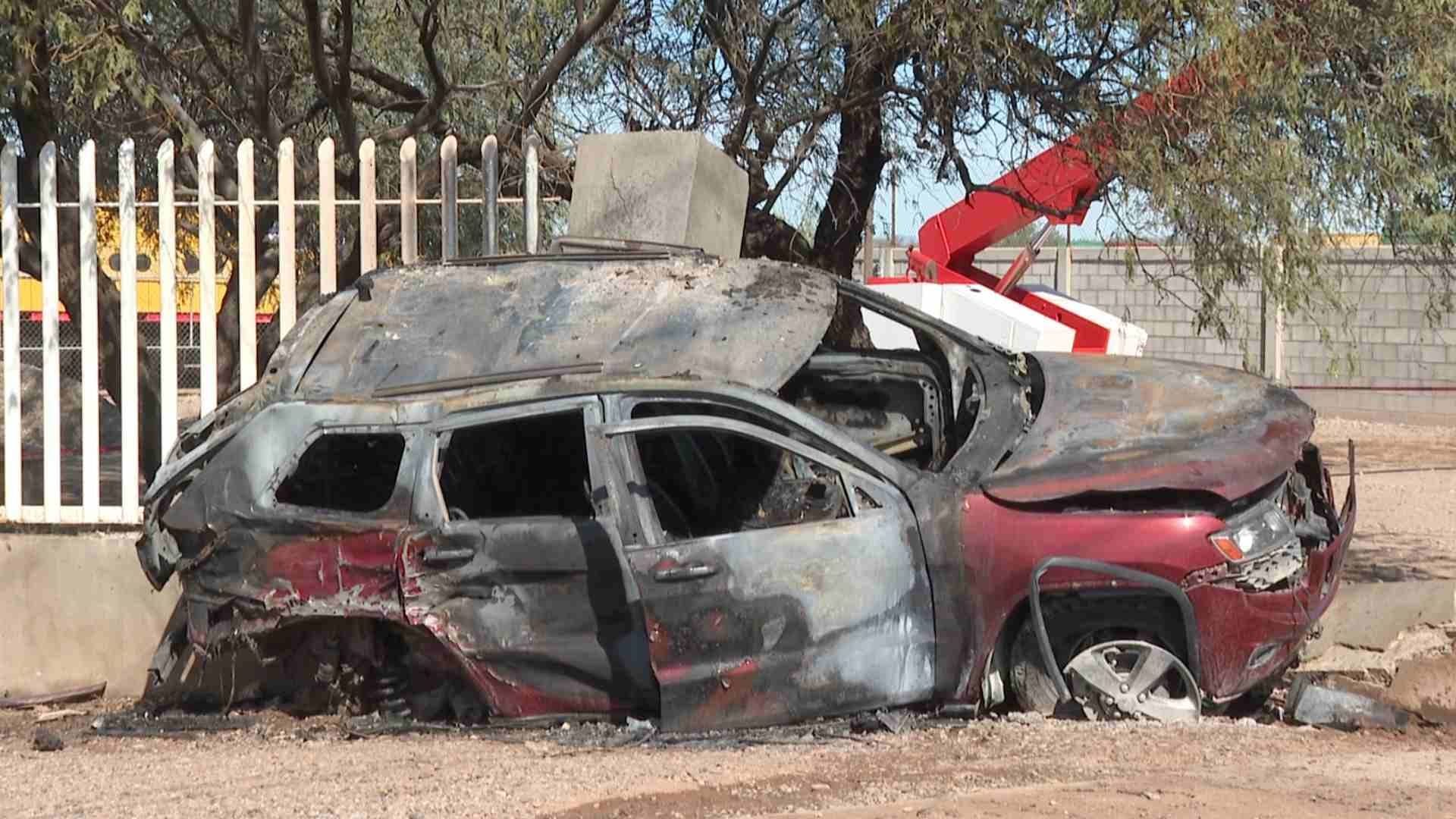 Choque Deja Vehículo Incendiado en Carretera Hermosillo-Bahía de Kino