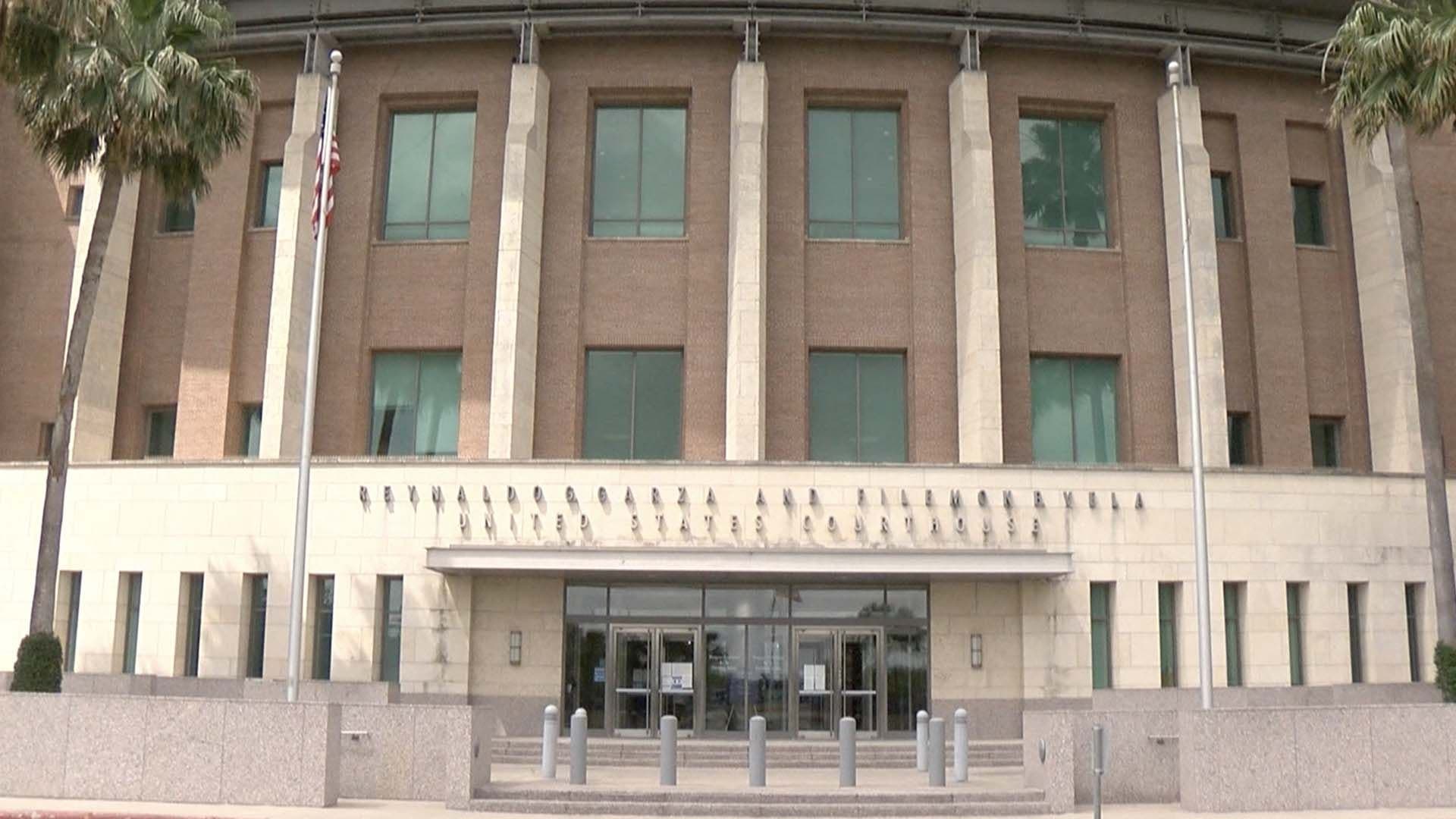 Corte de Brownsville Sentencia a Dueños de Panadería en Texas por Albergar Indocumentados