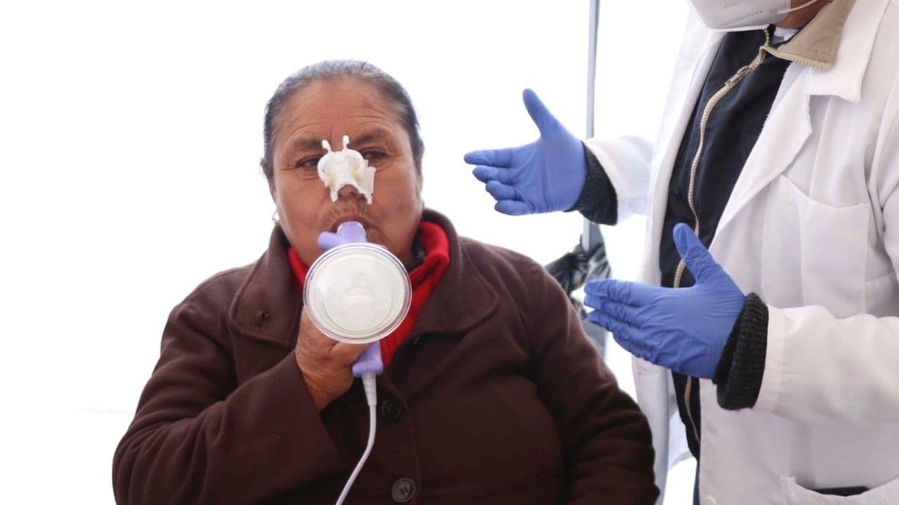 Revisan Pulmones de Habitantes que Viven Cerca del 'Popo'