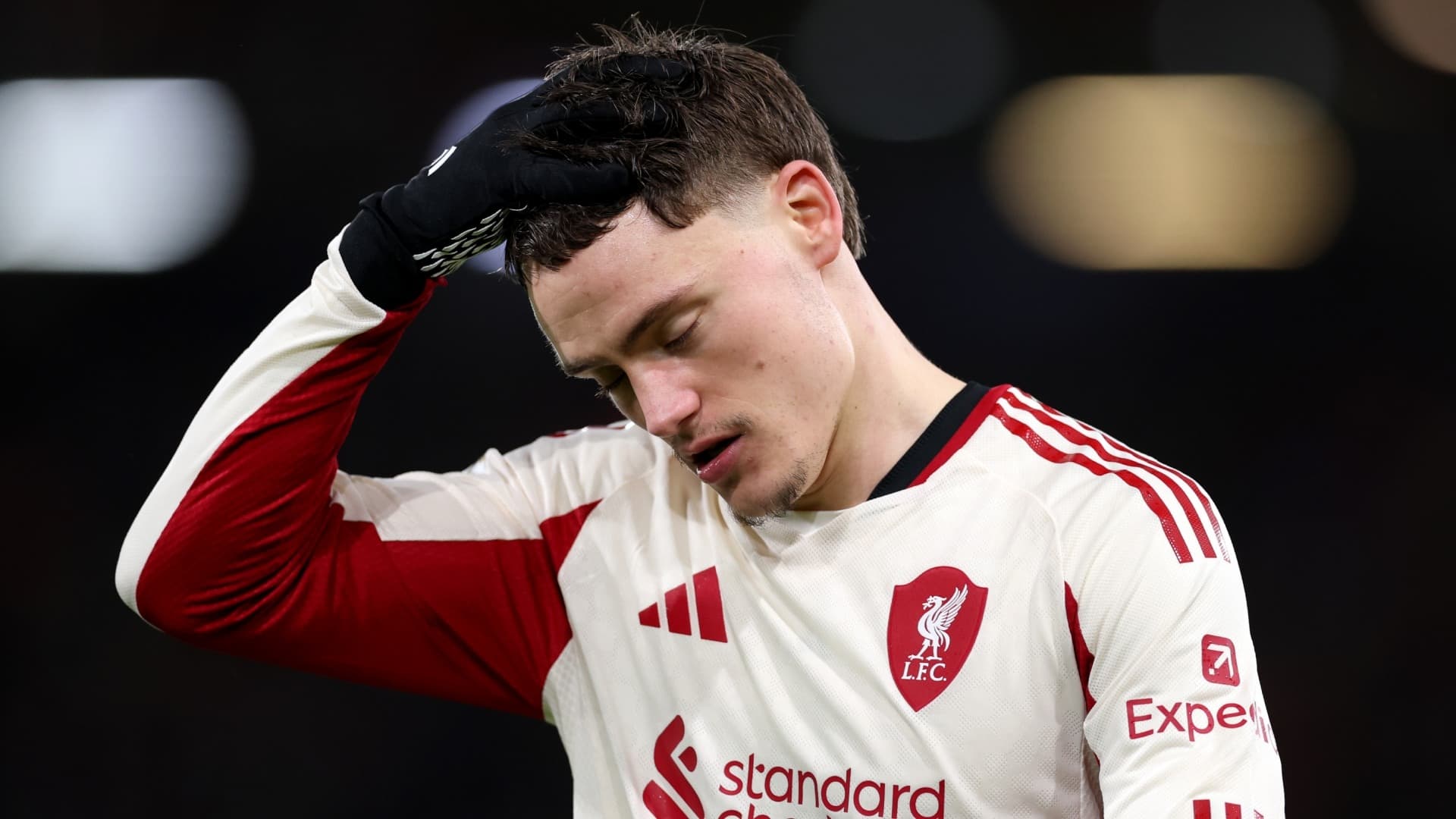 Liverpool Vuelve a Caer y se Aleja de la Pelea por el Título en la Premier League