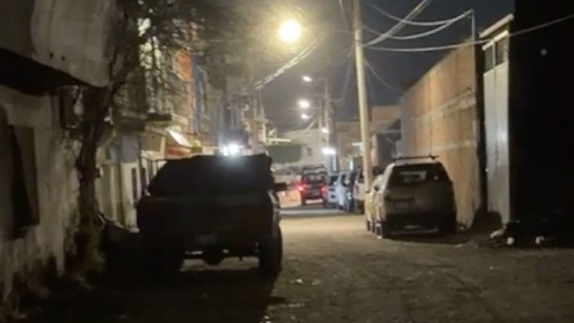 Dos Cuerpos Sin Vida Fueron Localizados en un Terreno Baldío en la Colonia Hoyos en Irapuato