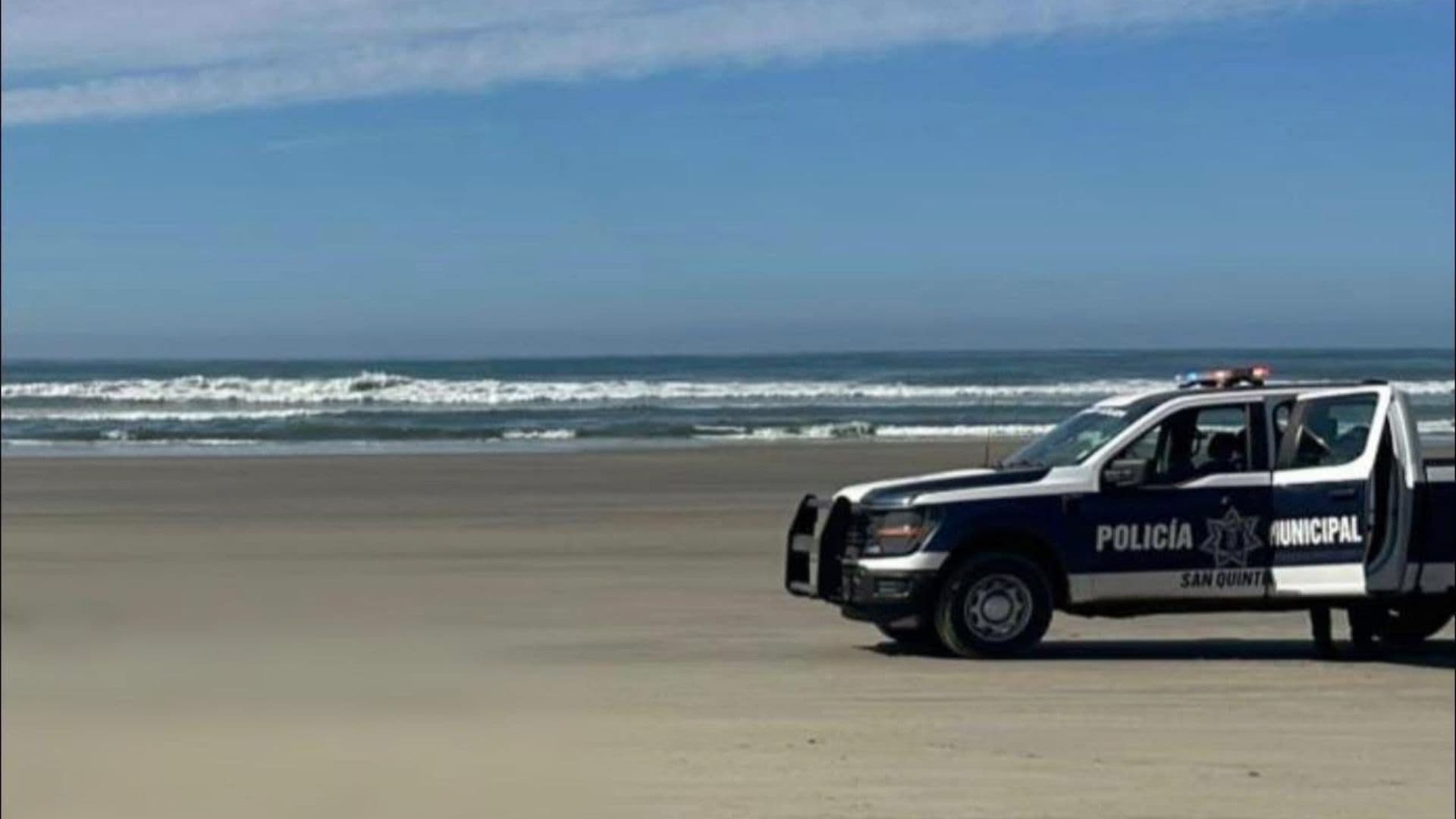 Localizan Cuerpo de Mujer Semidesnudo en Playa de San Quintín; Esto se Sabe
