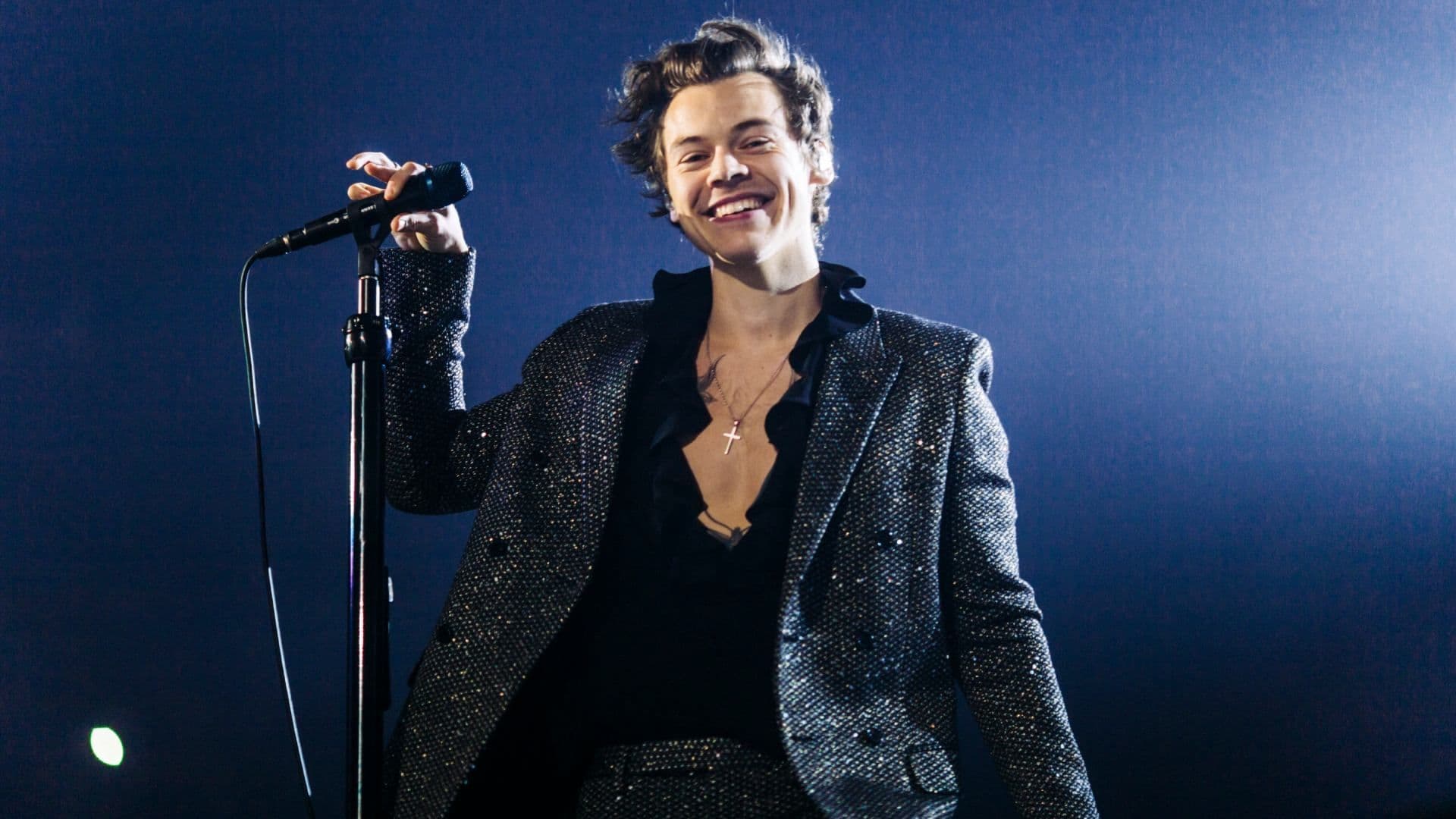 Harry Styles Abre Más Fechas en México: Preventa, Venta General y Link de Fila Virtual