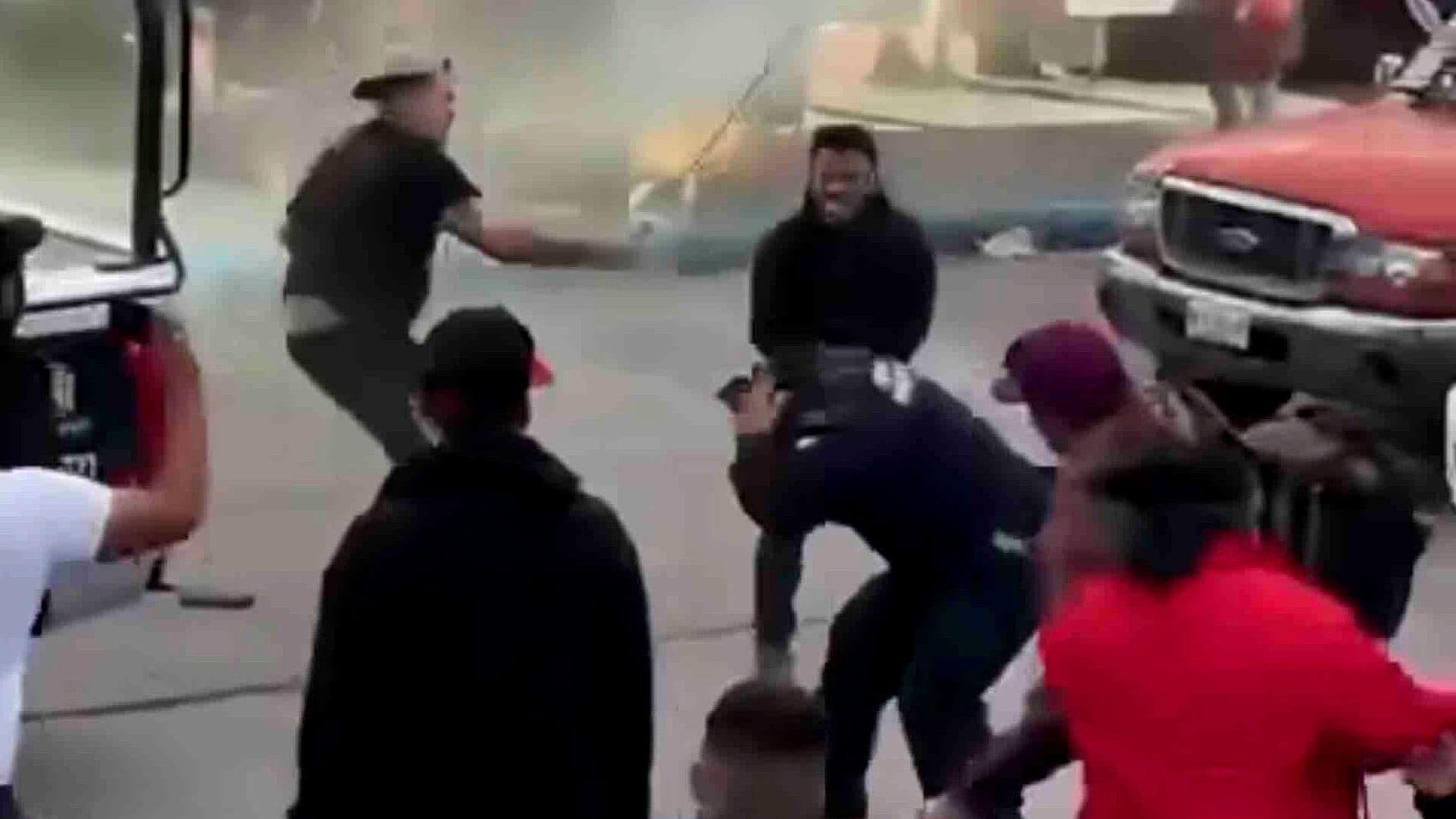 Someten a Hombre que Amenazaba con un Cuchillo en Huehuetoca, Edomex