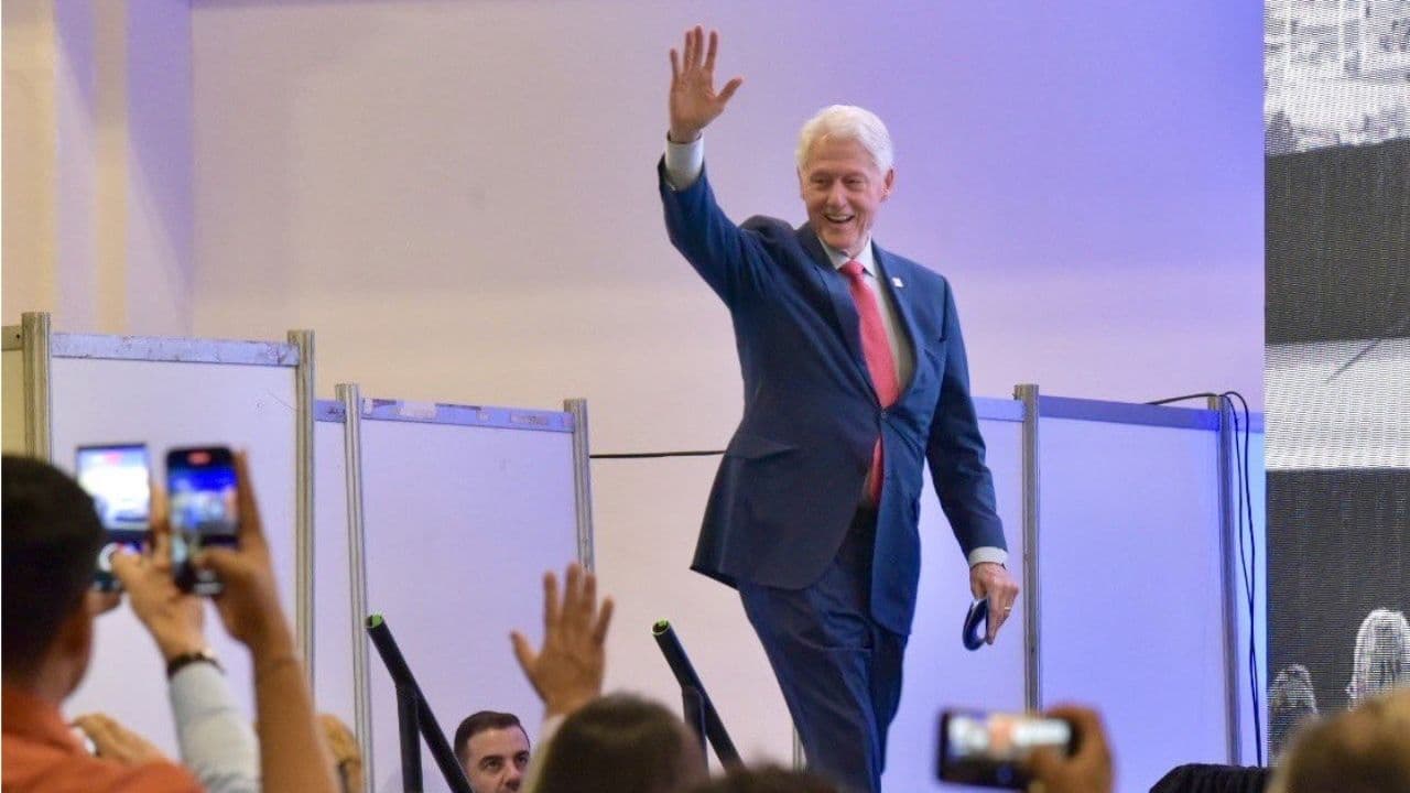Bill Clinton: 'El Mayor Problema de México es Lidiar con la Violencia de Cárteles'